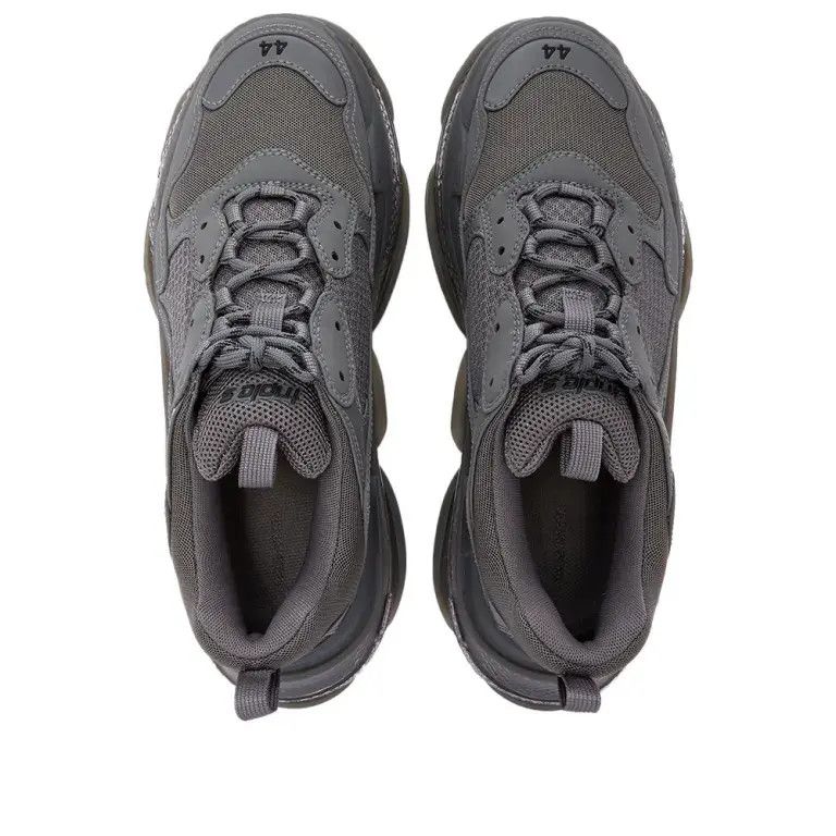 Balenciaga o1la1rc1a1024 Triple S Clear Sole Sneakers in Dark Grey Size US 12 / EU 45 - 5 Thumbnail