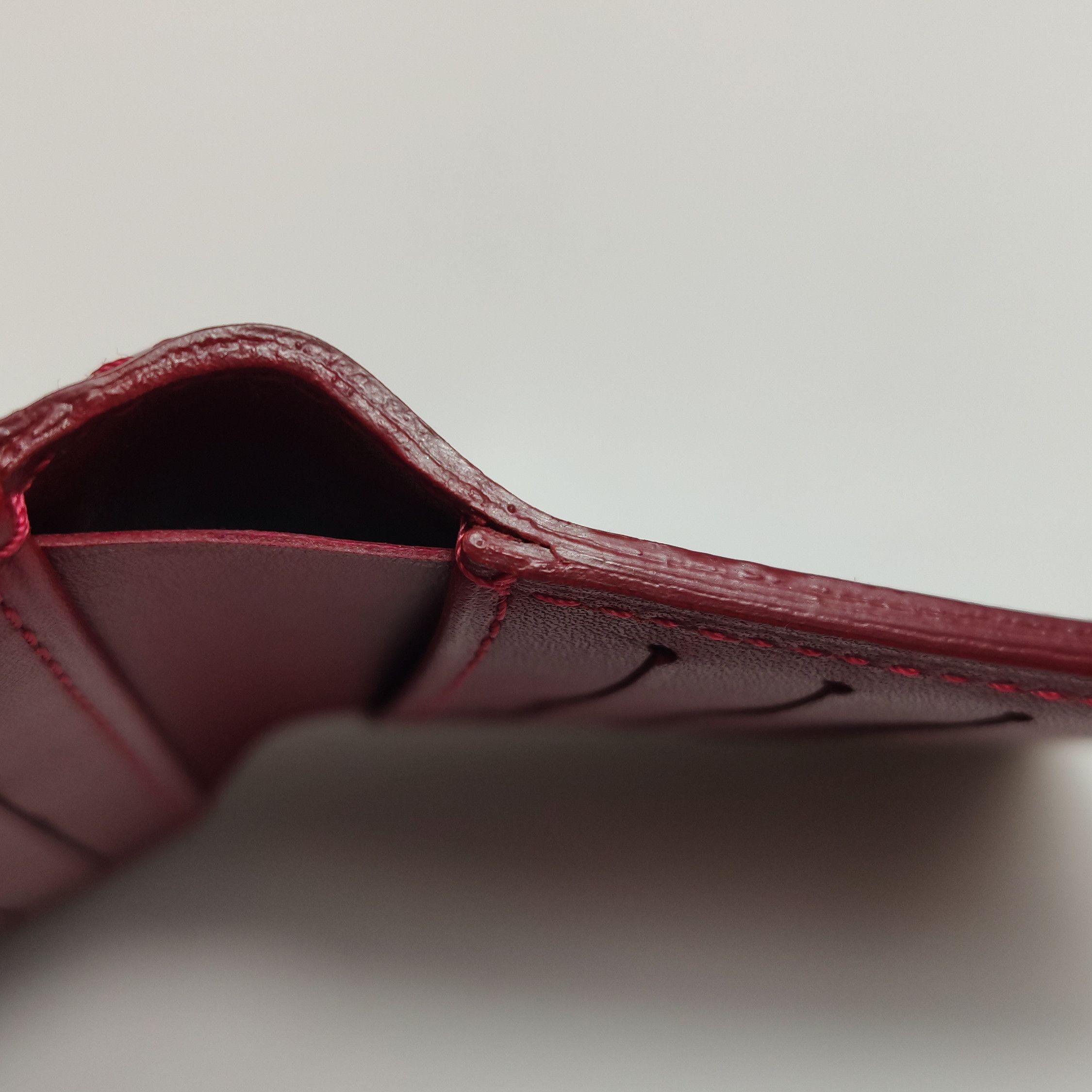 Louis Vuitton Louis Vuitton (LV) Patent leather solid color embossed mono Size ONE SIZE - 9 Thumbnail