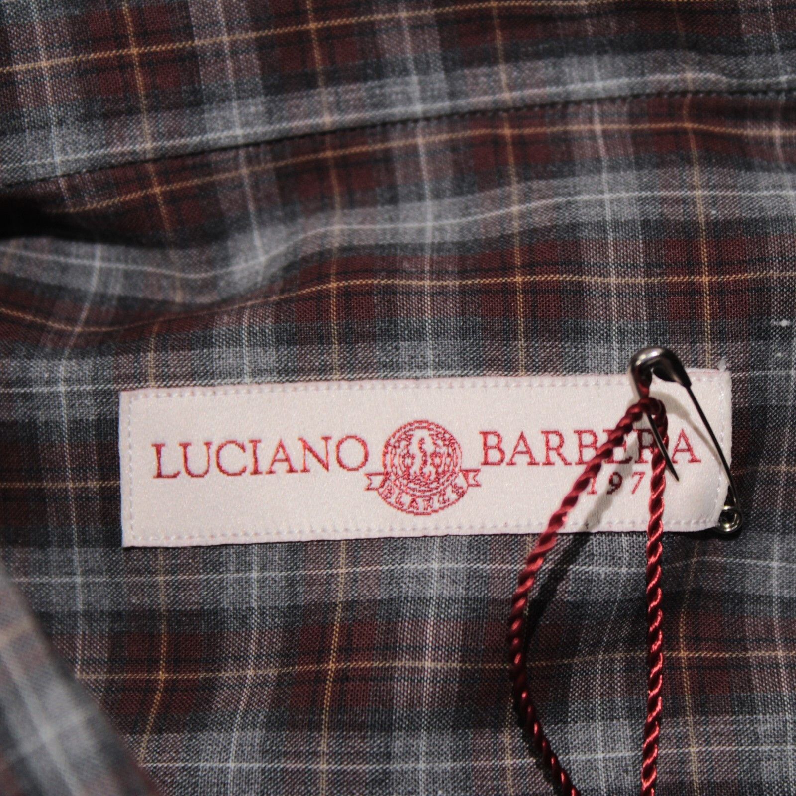 Luciano Barbera Luciano Barbera New with tags Shirt Size M US In Brown Size US M / EU 48-50 / 2 - 7 Thumbnail