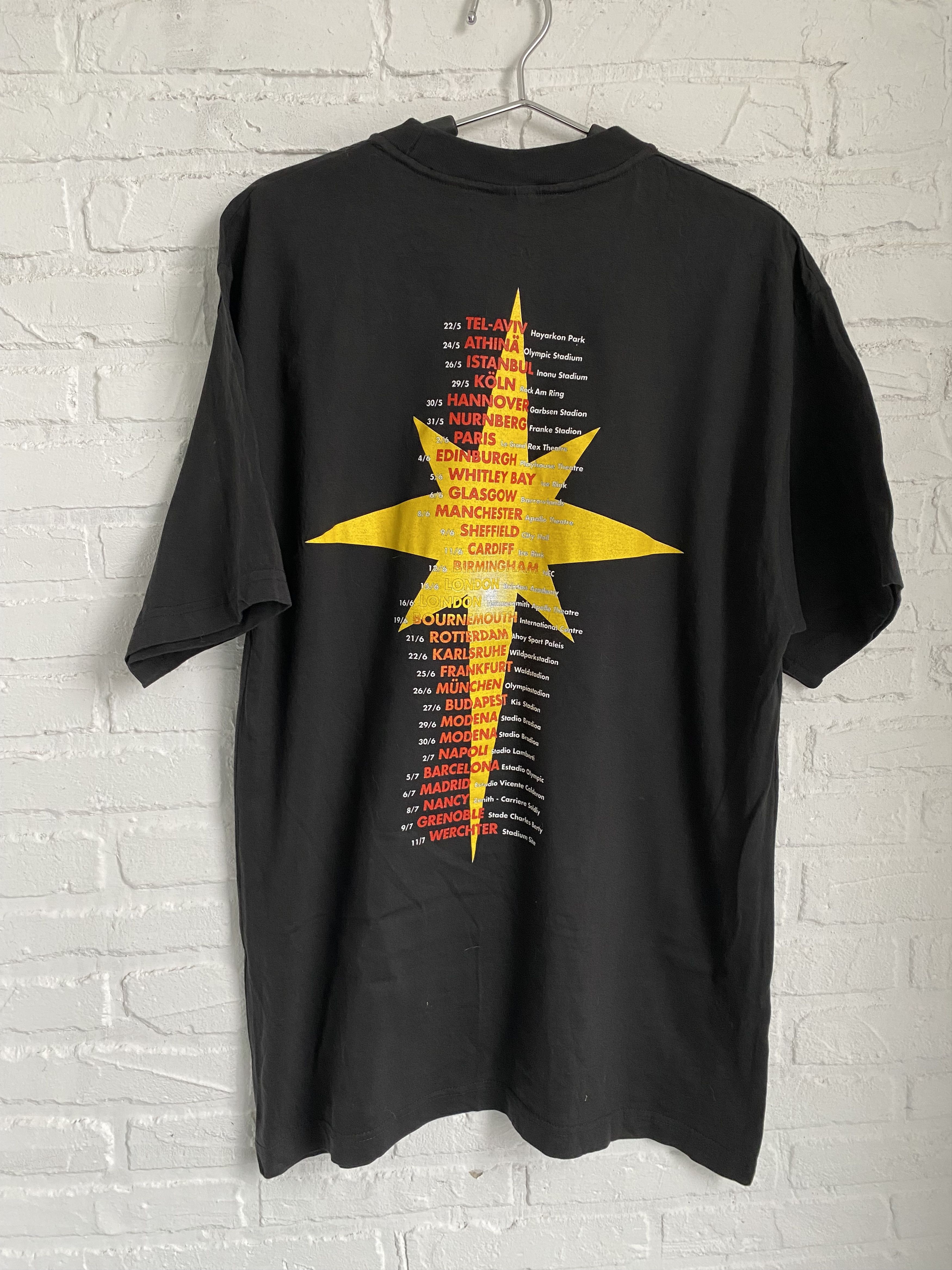 Band Tees × Vintage vintage 90s Brian May tour rock t-shirt Size US L / EU 52-54 / 3 - 6 Thumbnail