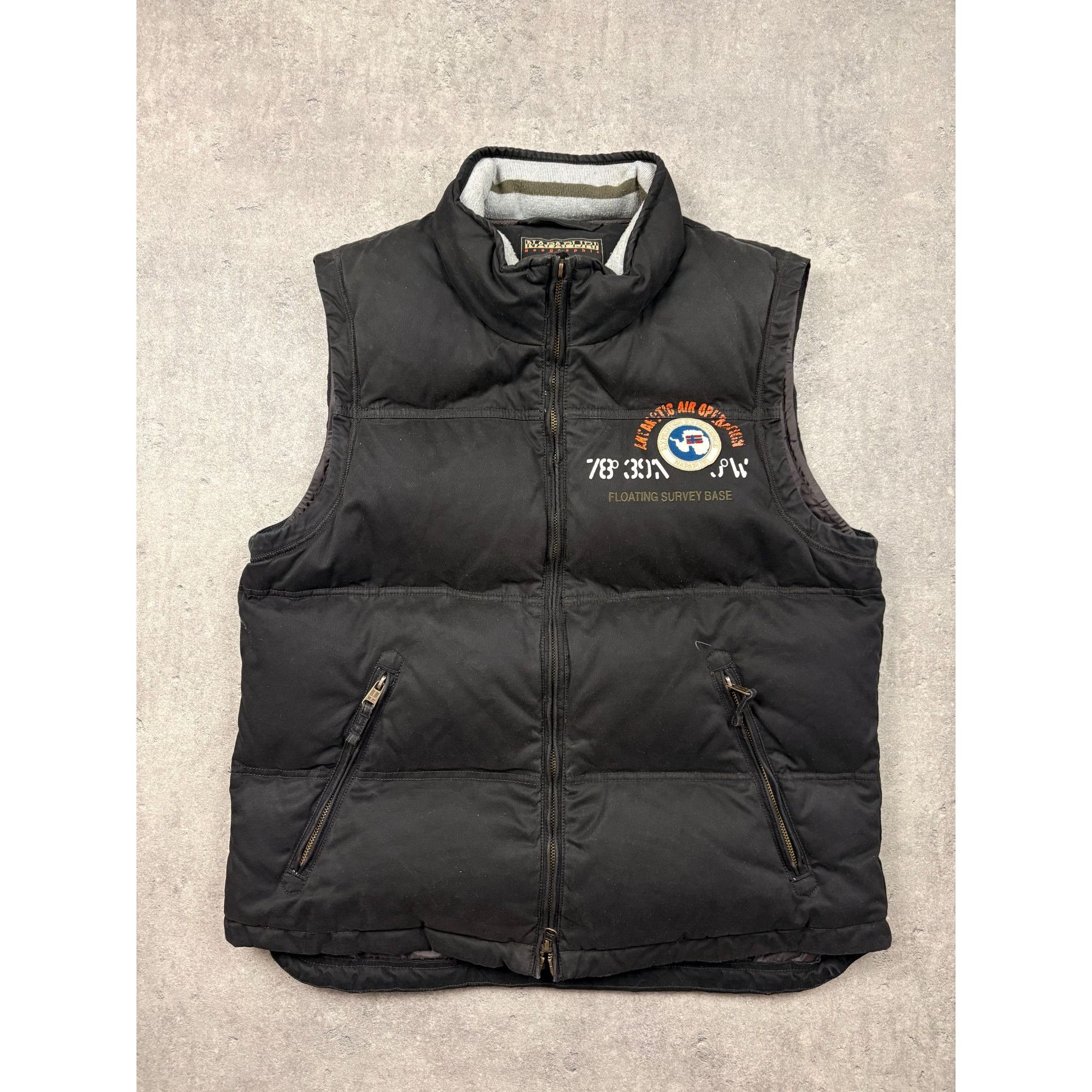 Napapijri Puchowa Kamizelka Napapijri – Black – Rozmiar XL y2k rare vi Size US XL / EU 56 / 4 - 5 Thumbnail
