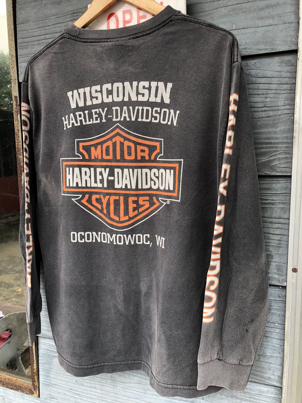 Harley Davidson 🔥Vintage Sunfaded Y2K🔥Wisconsin Harley Davidson Longsleeve Size US M / EU 48-50 / 2 - 3 Thumbnail