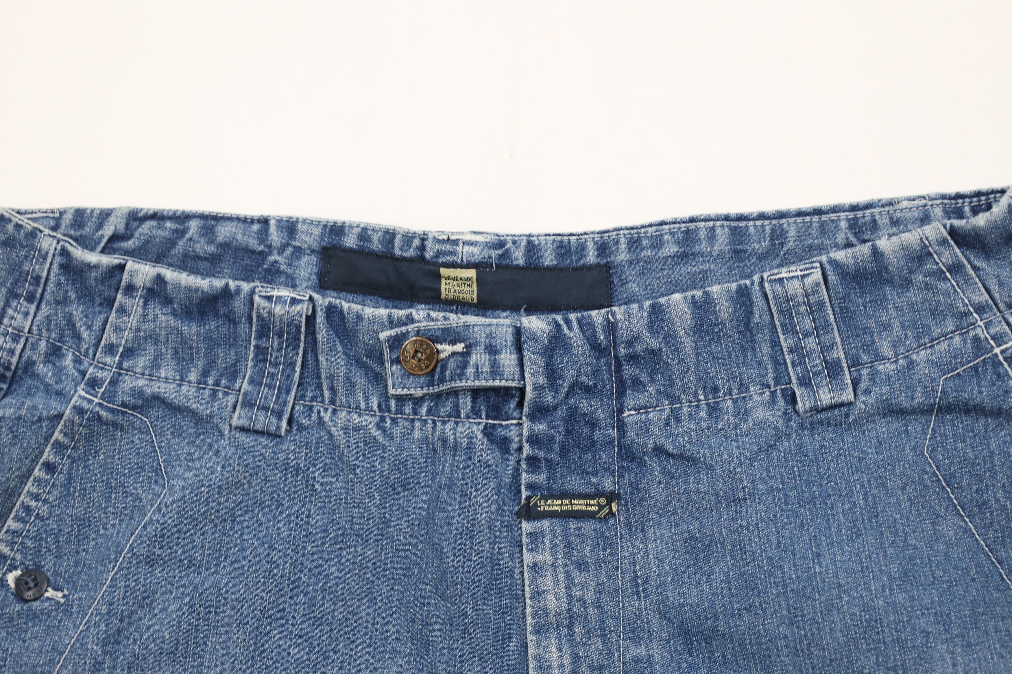 Marithe + Francois Girbaud Vintage 90s Marithe Francois Girbaud Denim Cargo Shorts Blue Size US 38 / EU 54 - 2 Thumbnail