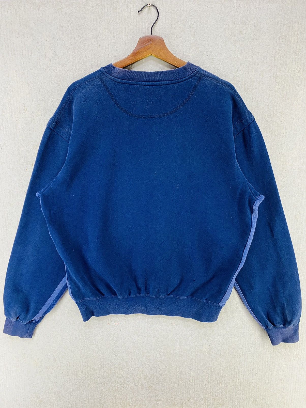 Nike × Vintage Vintage Nike 90s Sweatshirt Spellout Pullover Jumper Size L Size US L / EU 52-54 / 3 - 6 Thumbnail