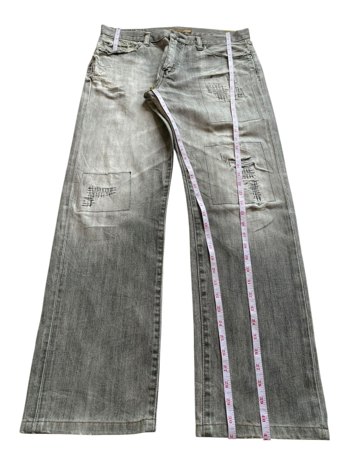 Japanese Brand × Uniqlo Vintage Japanese Uniqlo Faded Wash Distressed Loose Jeans Size US 34 / EU 50 - 13 Thumbnail