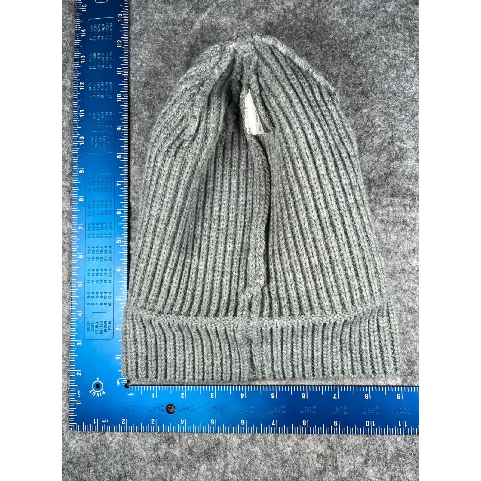 Vintage Dick's Sporting Goods Beanie Adult One Size Gray Knit 100% Acrylic Ski Hat/Cap Unisex Adults Beanie Gray Knit Winter Outdoor Ski Mens Women Size ONE SIZE - 6 Thumbnail