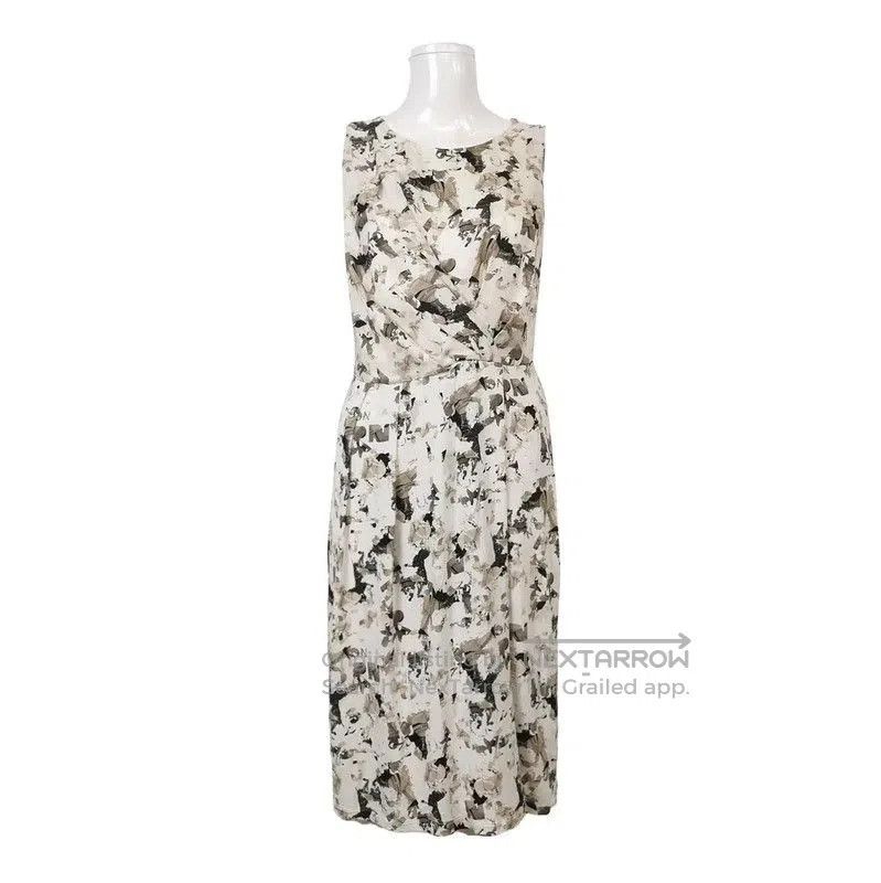 Max Mara MaxMara White Silk Floral Dress for Women . Size L / US 10 / IT 46 - 1 Thumbnail
