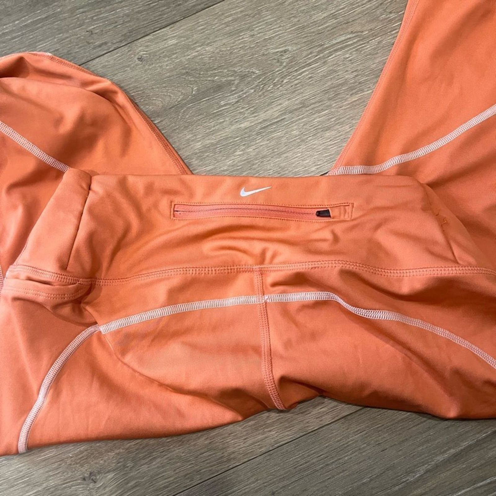 Nike NWOT Nike Dri-FIT Leggings Icon Clash Coral - Size XL Size 34" / US 12 / IT 48 - 3 Thumbnail