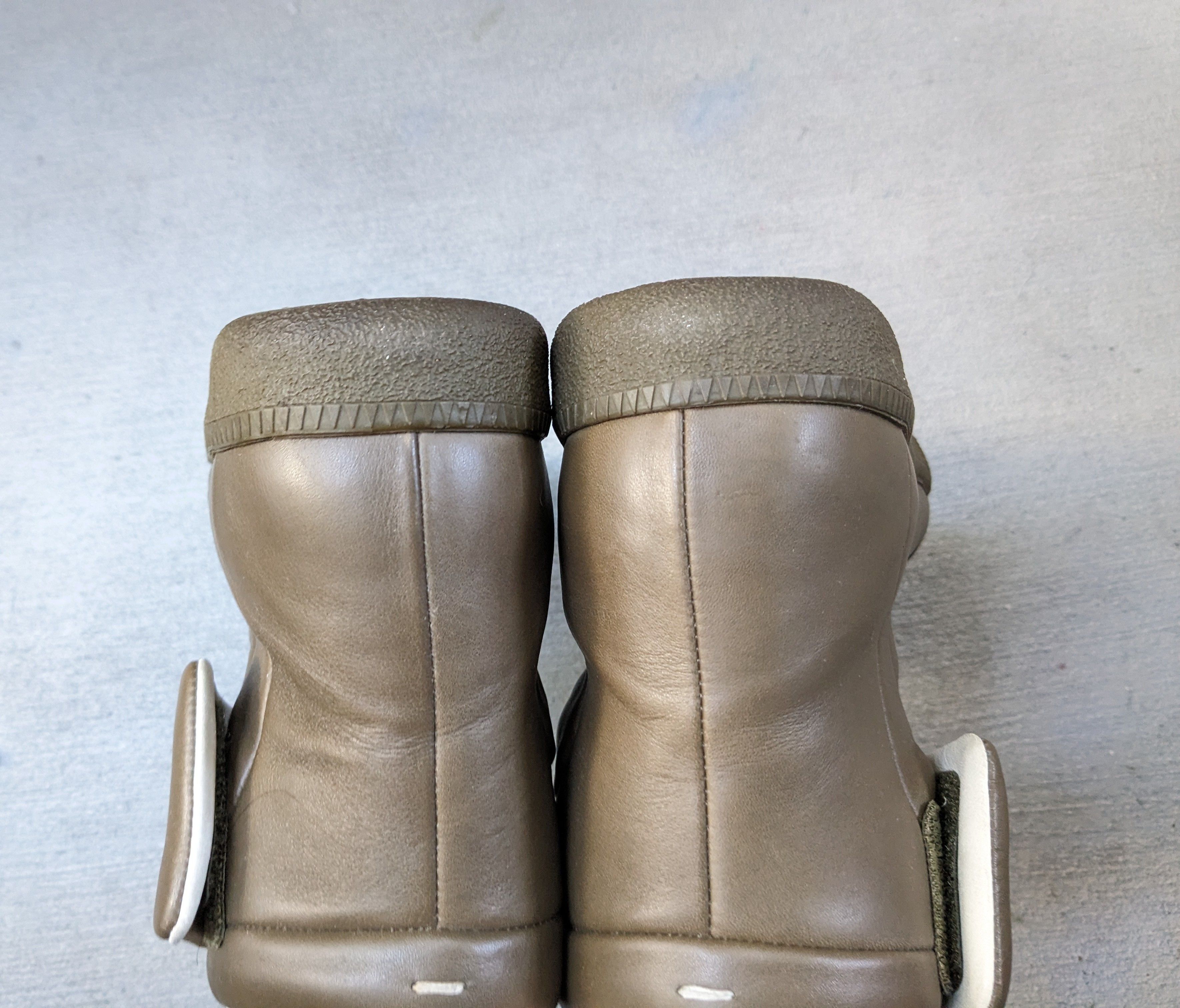 Maison Margiela Maison Margiela Future 9 Olive Green Leather High Tops Size US 9 / EU 42 - 15 Thumbnail