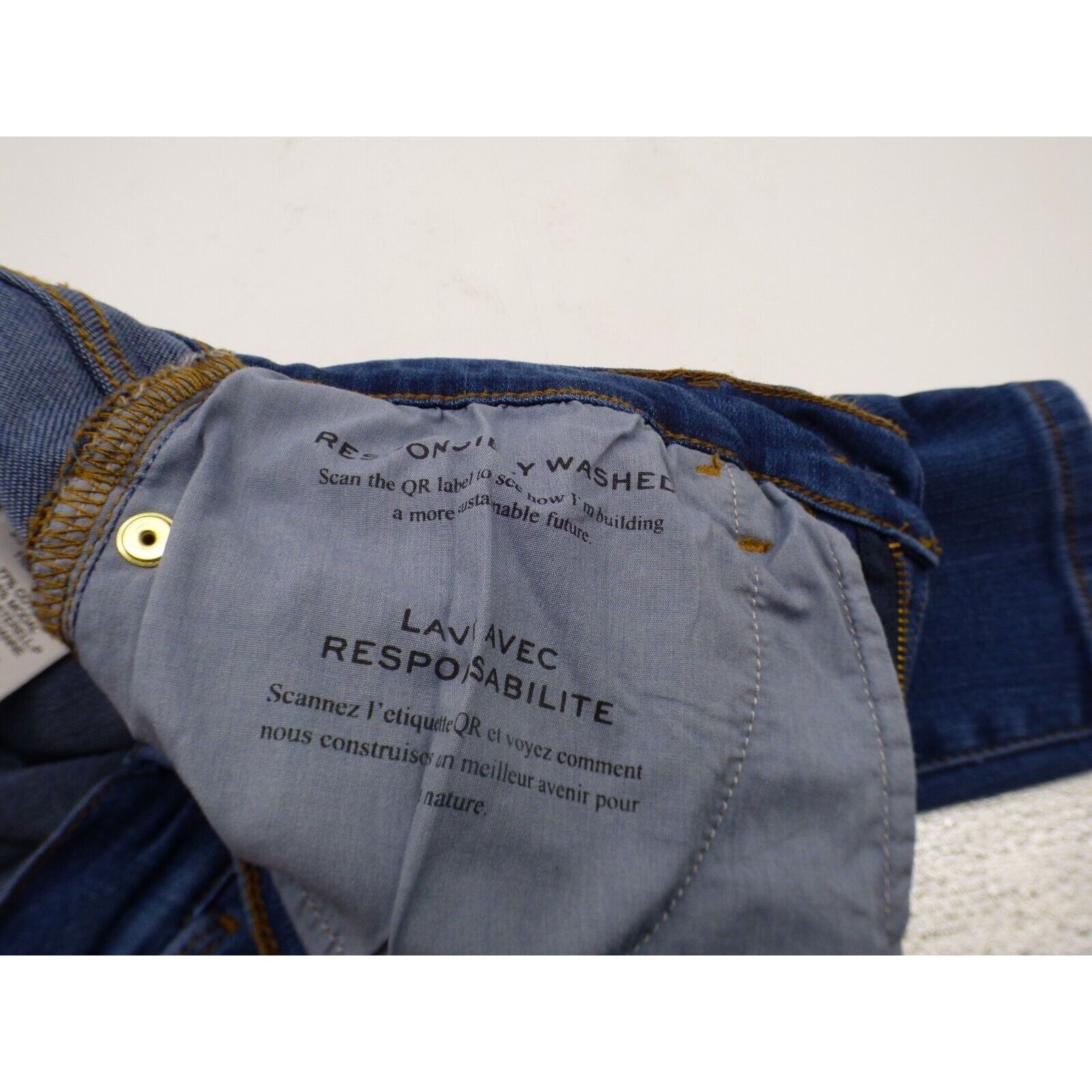 Frame FRAME Le High Skinny Jeans in Dublin Wash, Size 26 Size 26" / US 2 / IT 38 - 7 Thumbnail