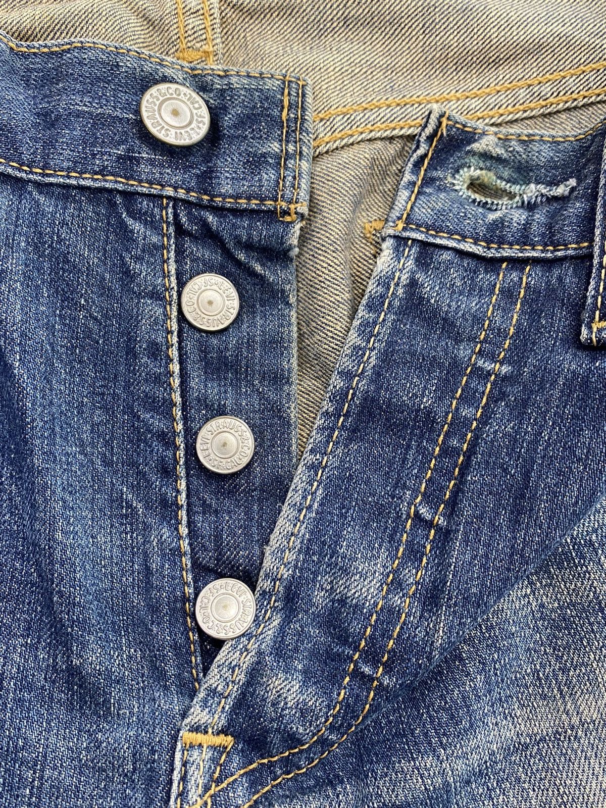 Levi's Levi’s Mud Wash Style Loose Jeans Size US 30 / EU 46 - 13 Thumbnail