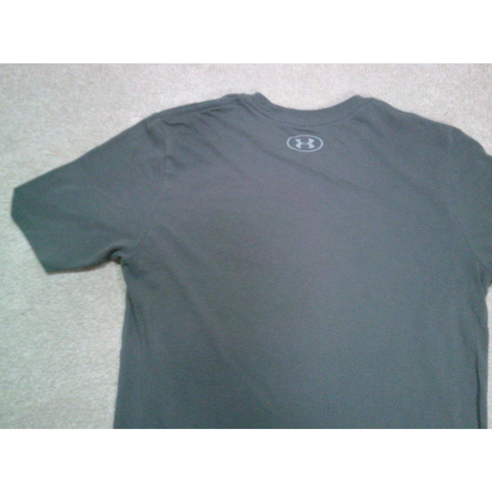 Under Armour Under Armour Outdoor T Shirt Mens Small Gray Hiking Outdoor T-Shirt HeatGear Regular Short Sleeve Mens Casual Activewear Size US S / EU 44-46 / 1 - 6 Thumbnail