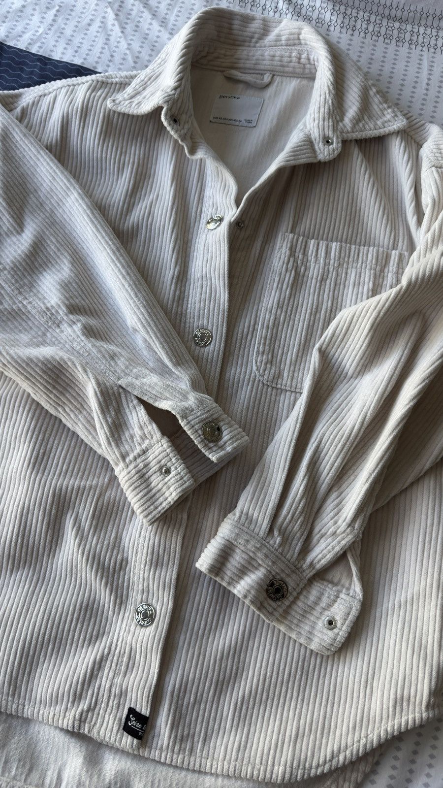 Bershka Bershka Cream Corduroy Shirt Size XS / US 0-2 / IT 36-38 - 6 Thumbnail