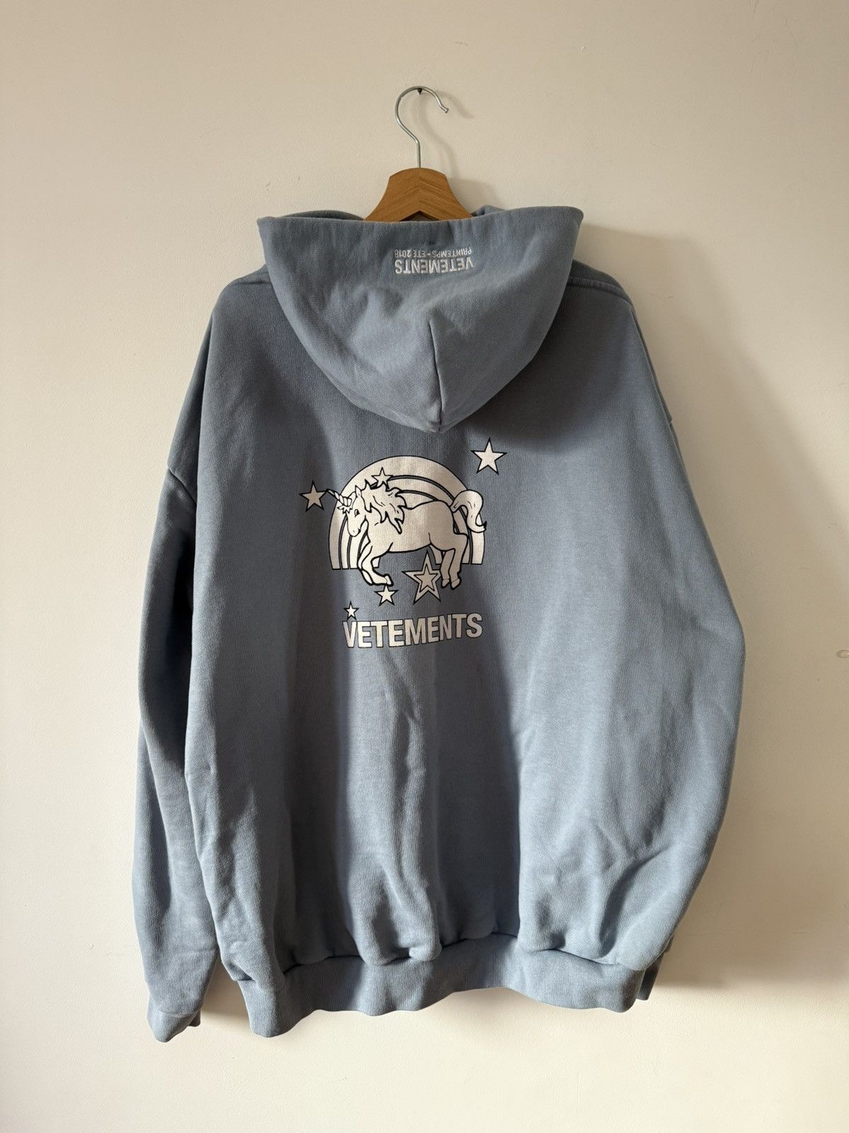 Vetements Vetements Unicorns 2018 Size US M / EU 48-50 / 2 - 2 Thumbnail