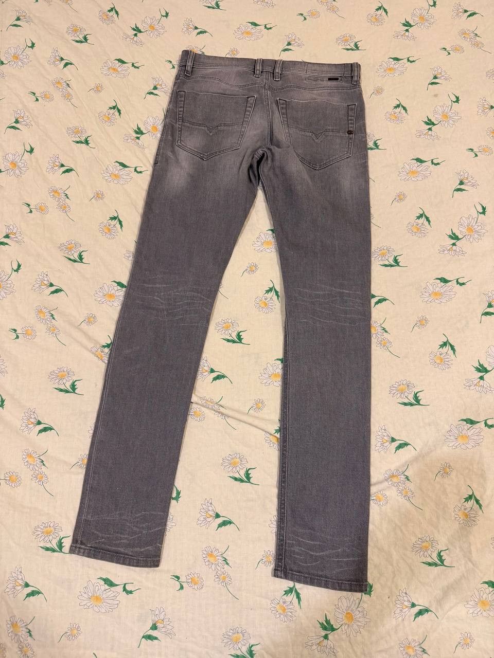 Diesel Diesel Buster Regular Slim-Tapered Stretch Mens Jeans Size US 30 / EU 46 - 19 Thumbnail