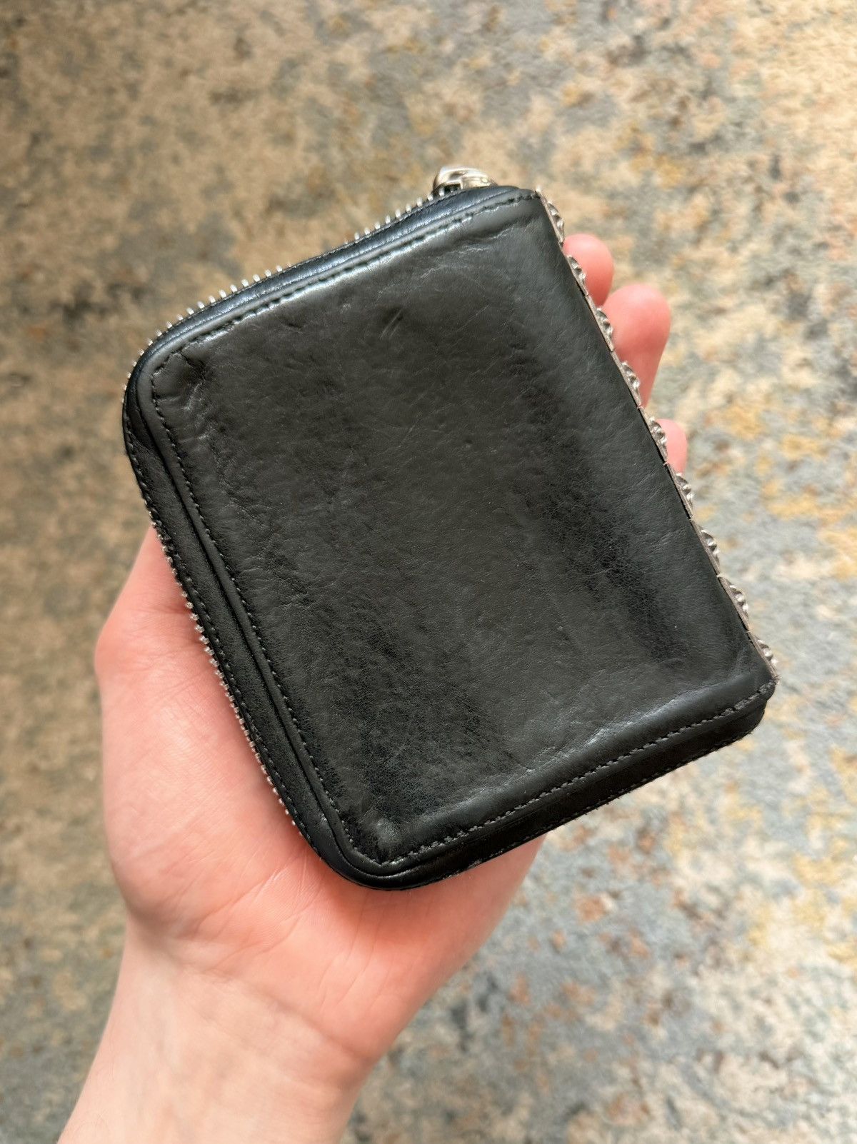 Chrome Hearts Chrome Hearts Pyramid Plus Studded Black Leather Zip Wallet Size ONE SIZE - 4 Thumbnail