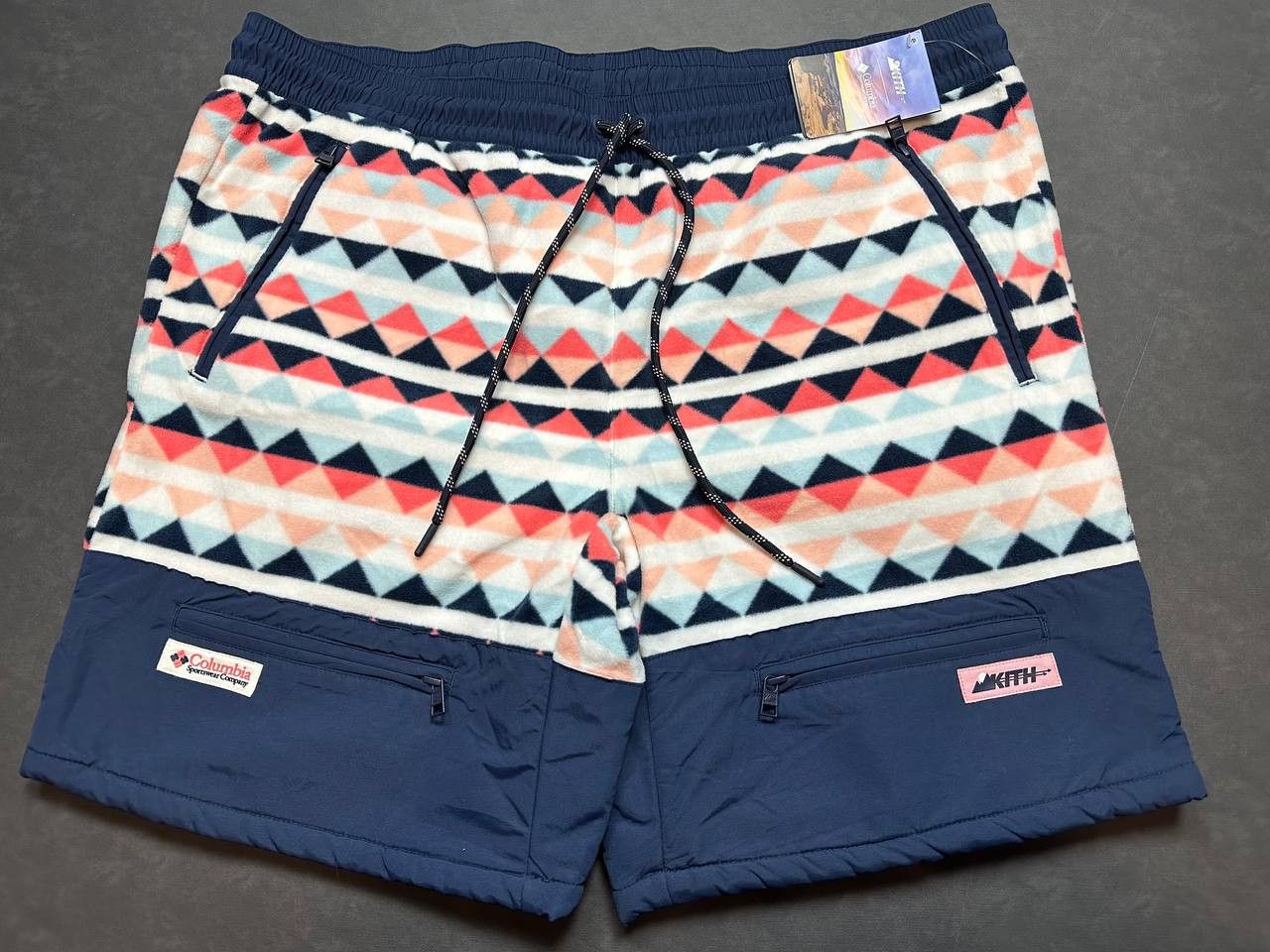 【ファッション通販】 Kith Kith x Grailed | Shorts Fleece Yosemite Columbia パンツ