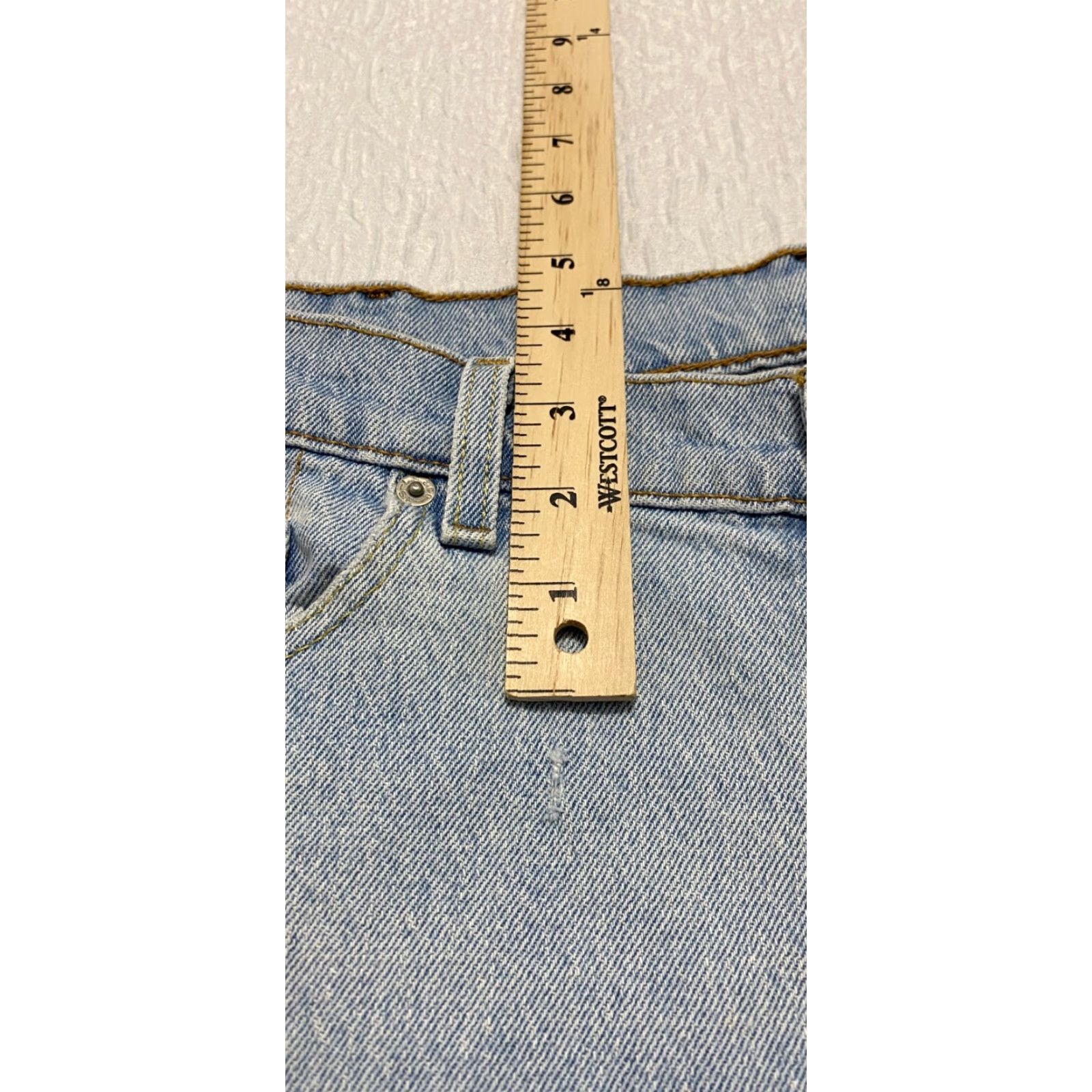 Levi's Levis 505 Regular Fit Mens Jeans Size 40×29 Blue Denim Light Wash Size US 40 / EU 56 - 4 Thumbnail