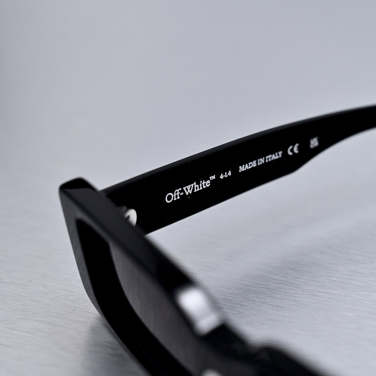 Off-White OFF WHITE ARTHUR SS24 SUNGLASSES Size ONE SIZE - 4 Thumbnail