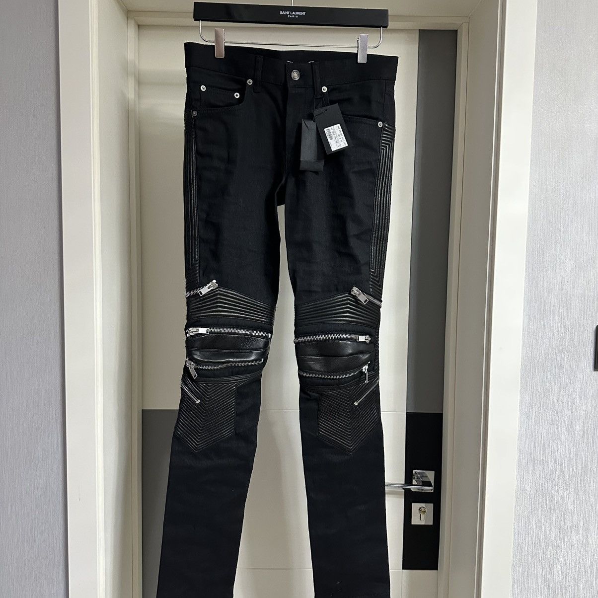 Saint Laurent Paris D04 skinny jeans Size US 29 - 13 Thumbnail