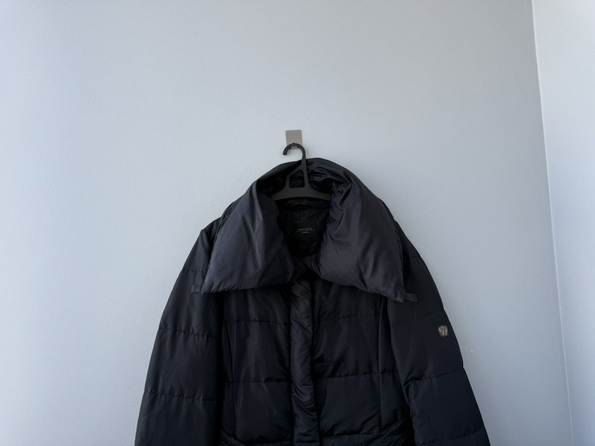 Max Mara Weekend Max Mara Down Coat Womans Size L / US 10 / IT 46 - 2 Thumbnail