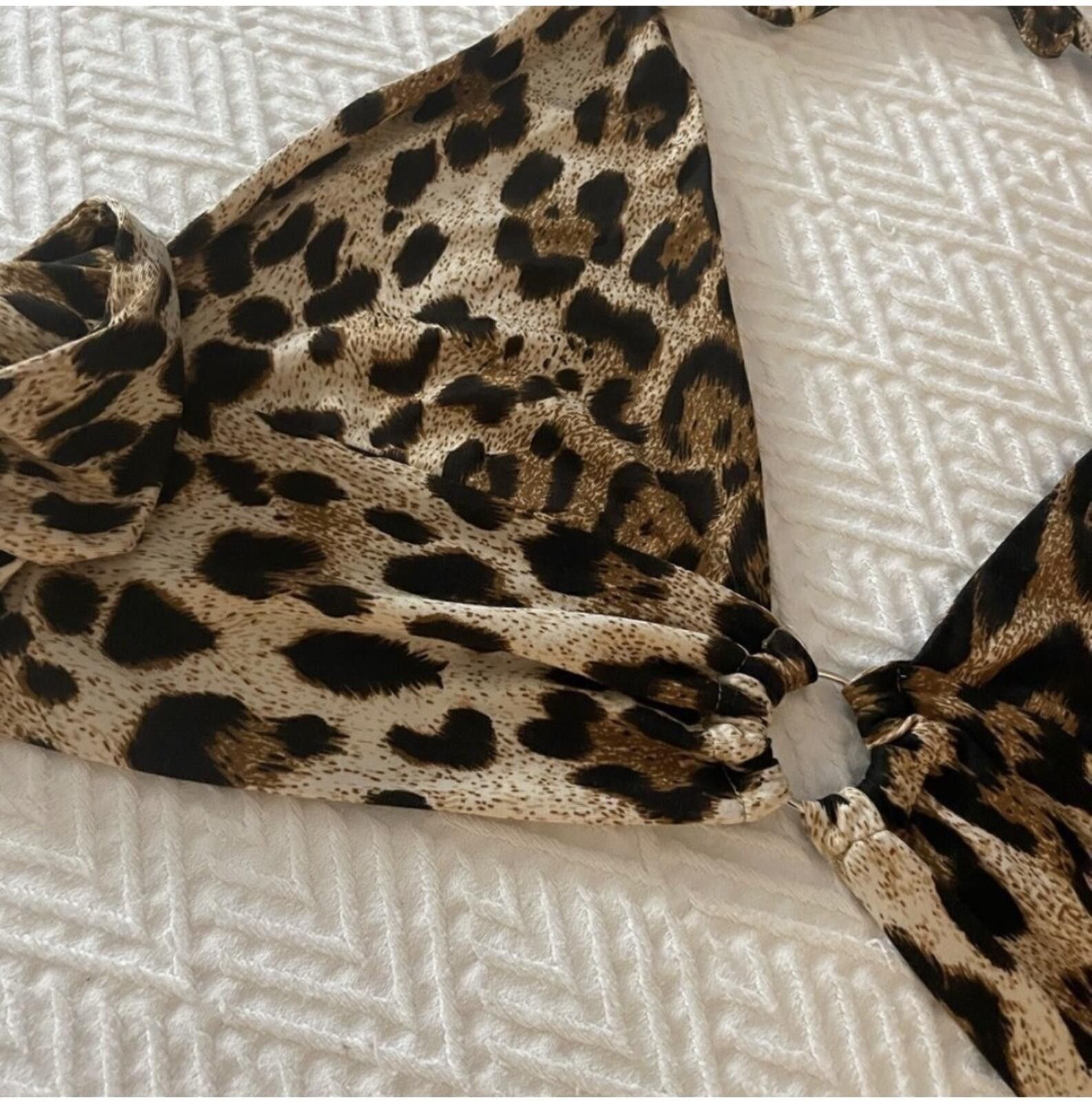 Romeo Gigli Romwe leopard print top Size XL / US 12-14 / IT 48-50 - 2 Thumbnail