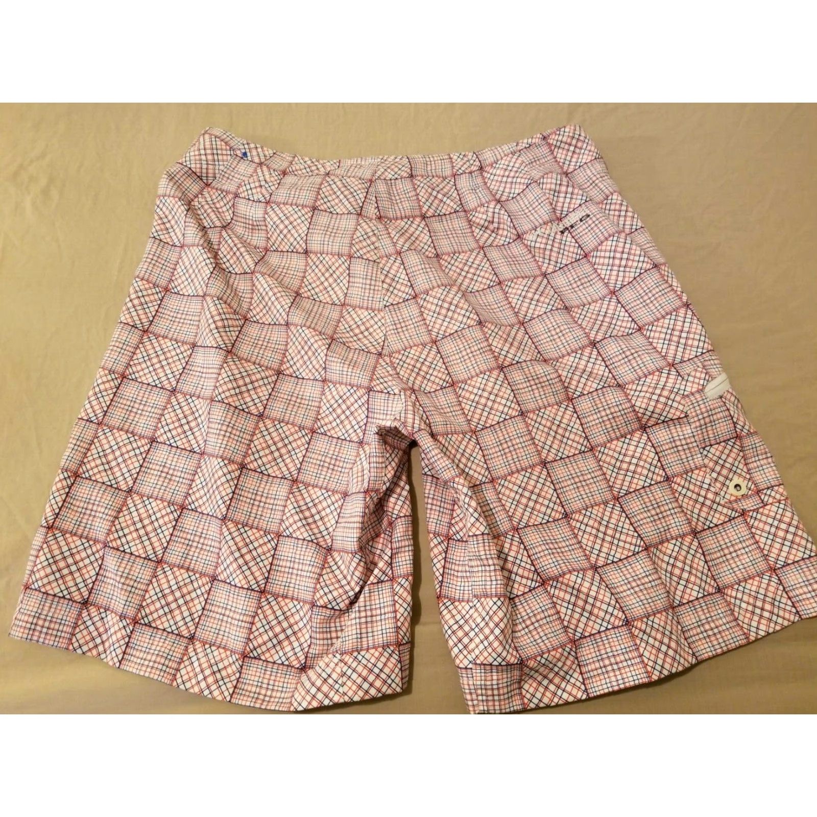 Vintage Columbia Sportwear Bermuda Shorts Mens 38 Red Athletic Trunks Trunks? Size US 38 / EU 54 - 2 Thumbnail