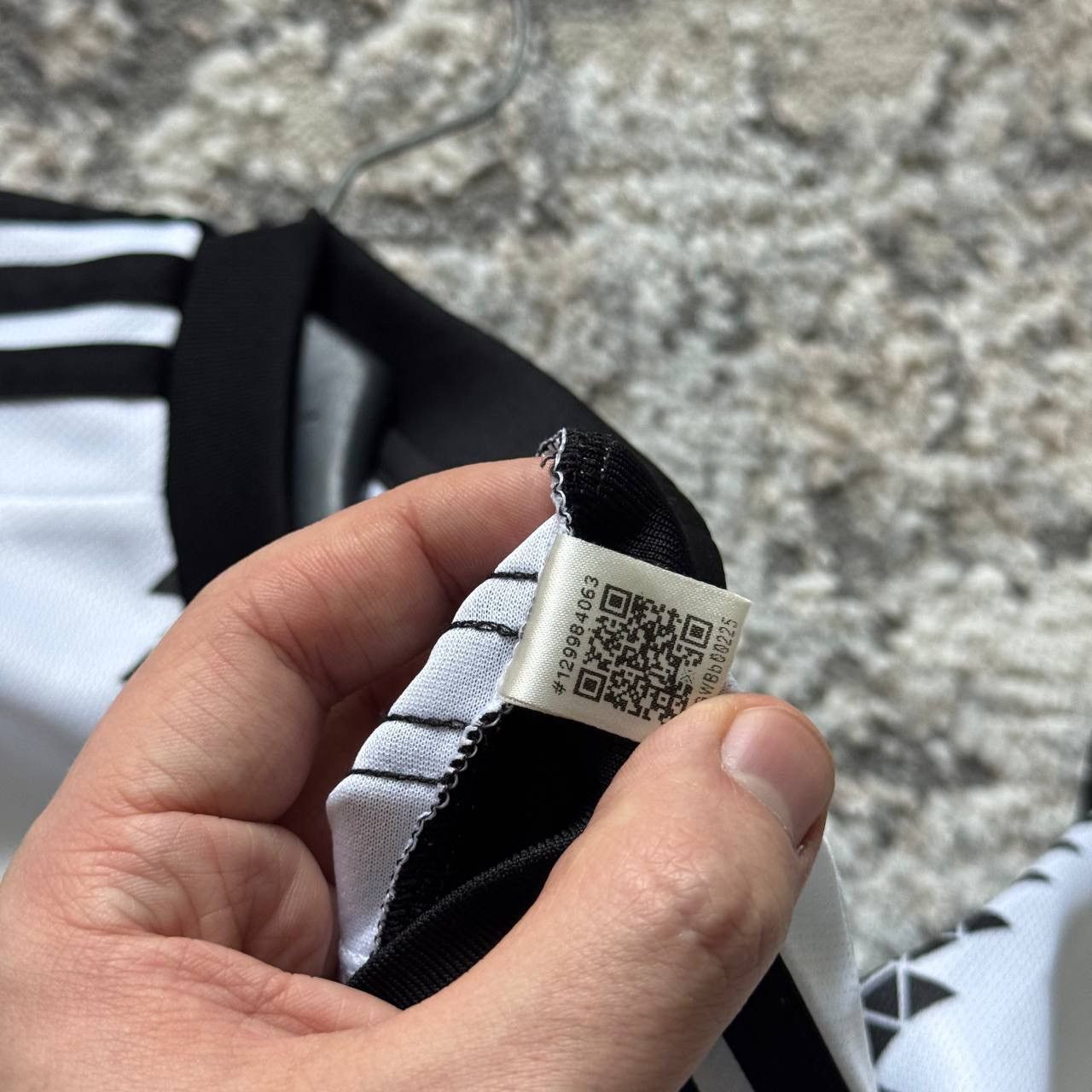 Adidas BLOKECORE ⚽️ ADIDAS JUVENTUS SOCCER TSHIRT JERSEY KIT JEEP Size US L / EU 52-54 / 3 - 9 Thumbnail