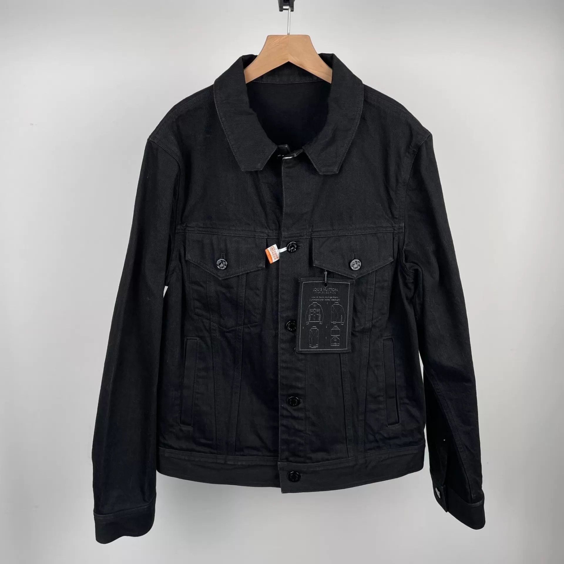 Louis Vuitton Louis Vuitton Denim Jacket Black Size 46 Size US S / EU 44-46 / 1 - 1 Thumbnail