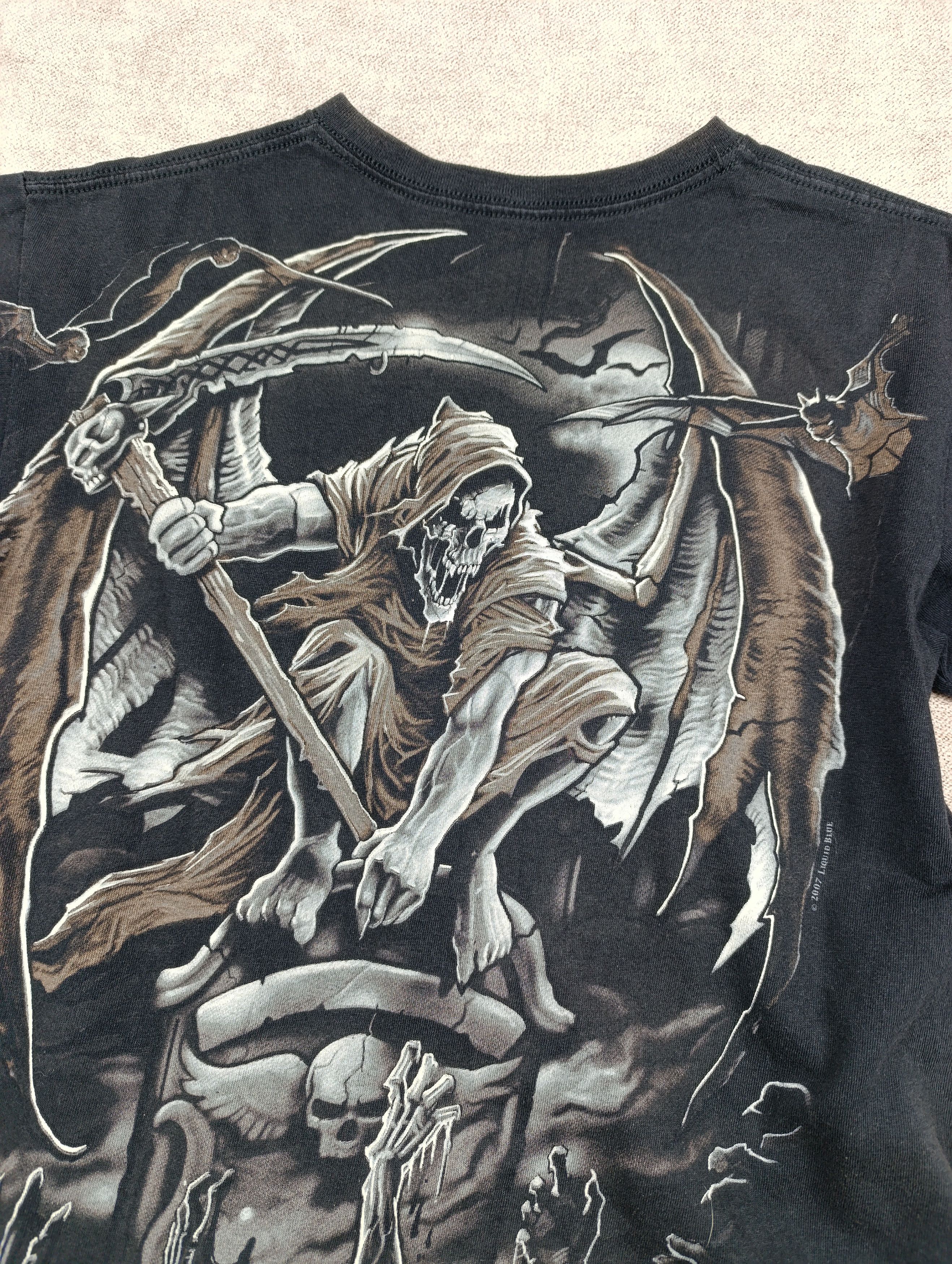 Liquid Blue LIQUID BLUE 2007 VINTAGE GRAVESTONE REAPER SKULL DEATH Size US M / EU 48-50 / 2 - 17 Thumbnail