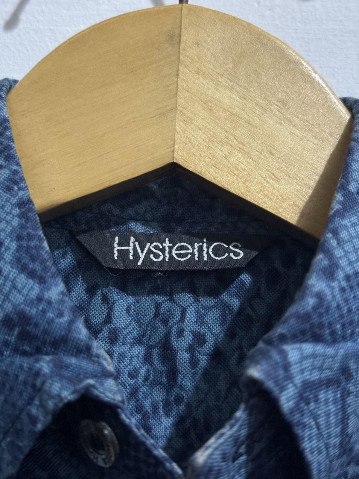 Hysteric Glamour RARE HYSTERIC GLAMOUR SNAKESKIN SHIRT Size US M / EU 48-50 / 2 - 6 Thumbnail