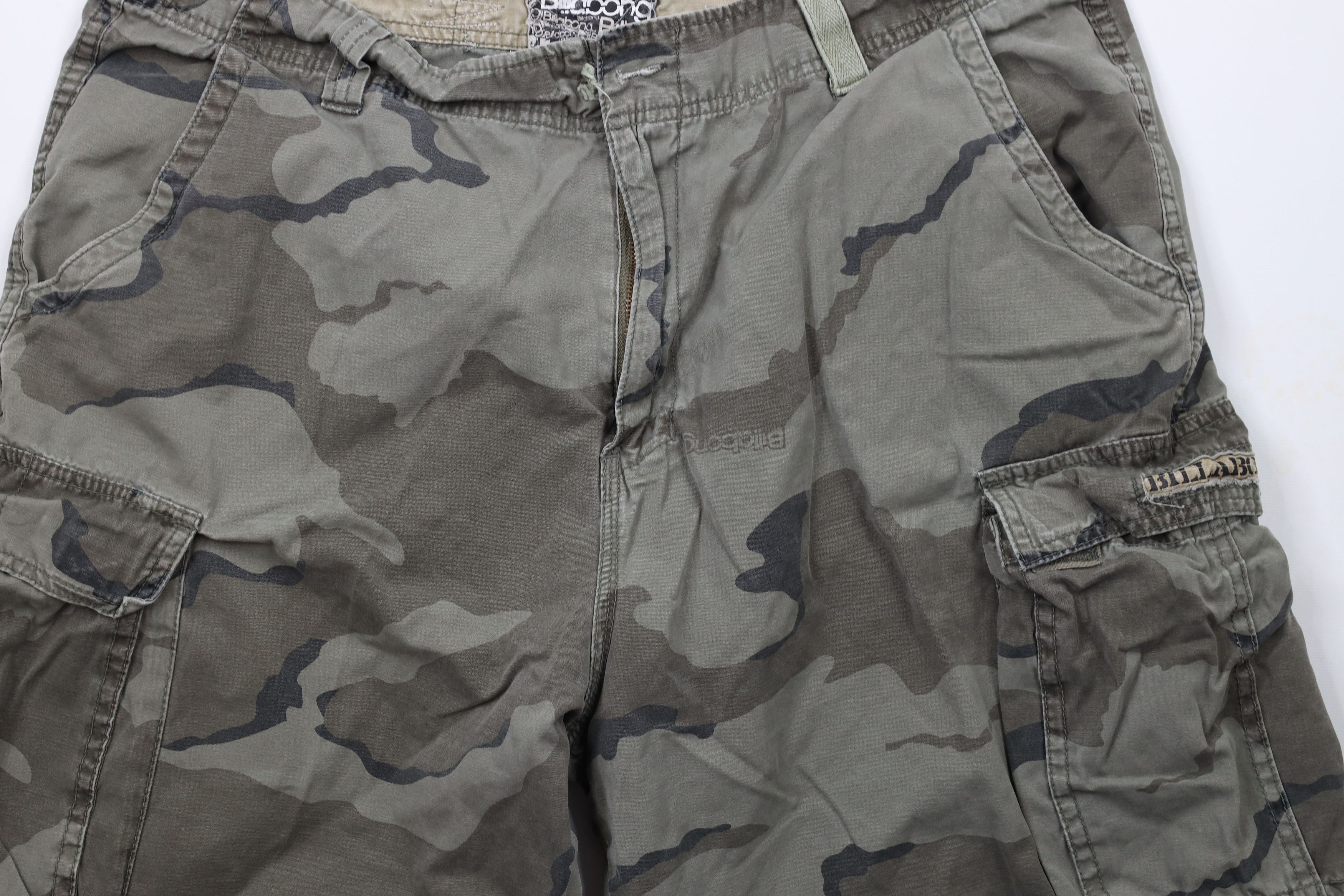 Billabong × Vintage Vintage Billabong Surfing Out Camouflage Cargo Shorts AS IS Size US 38 / EU 54 - 3 Thumbnail