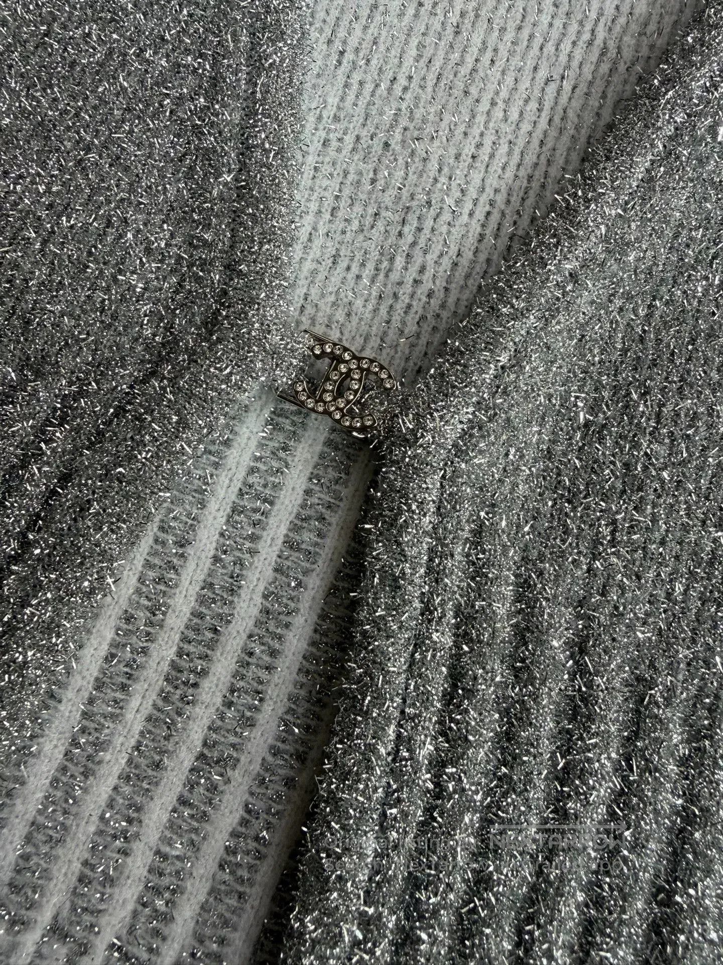 Chanel Chanel 22A Silver Knit Cardigan Coat. Size US S / EU 44-46 / 1 - 3 Thumbnail