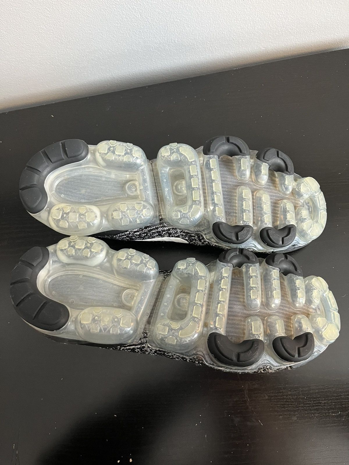 Nike Nike VaporMax Flyknit 3 Oreo Size US 9.5 / EU 42-43 - 7 Thumbnail