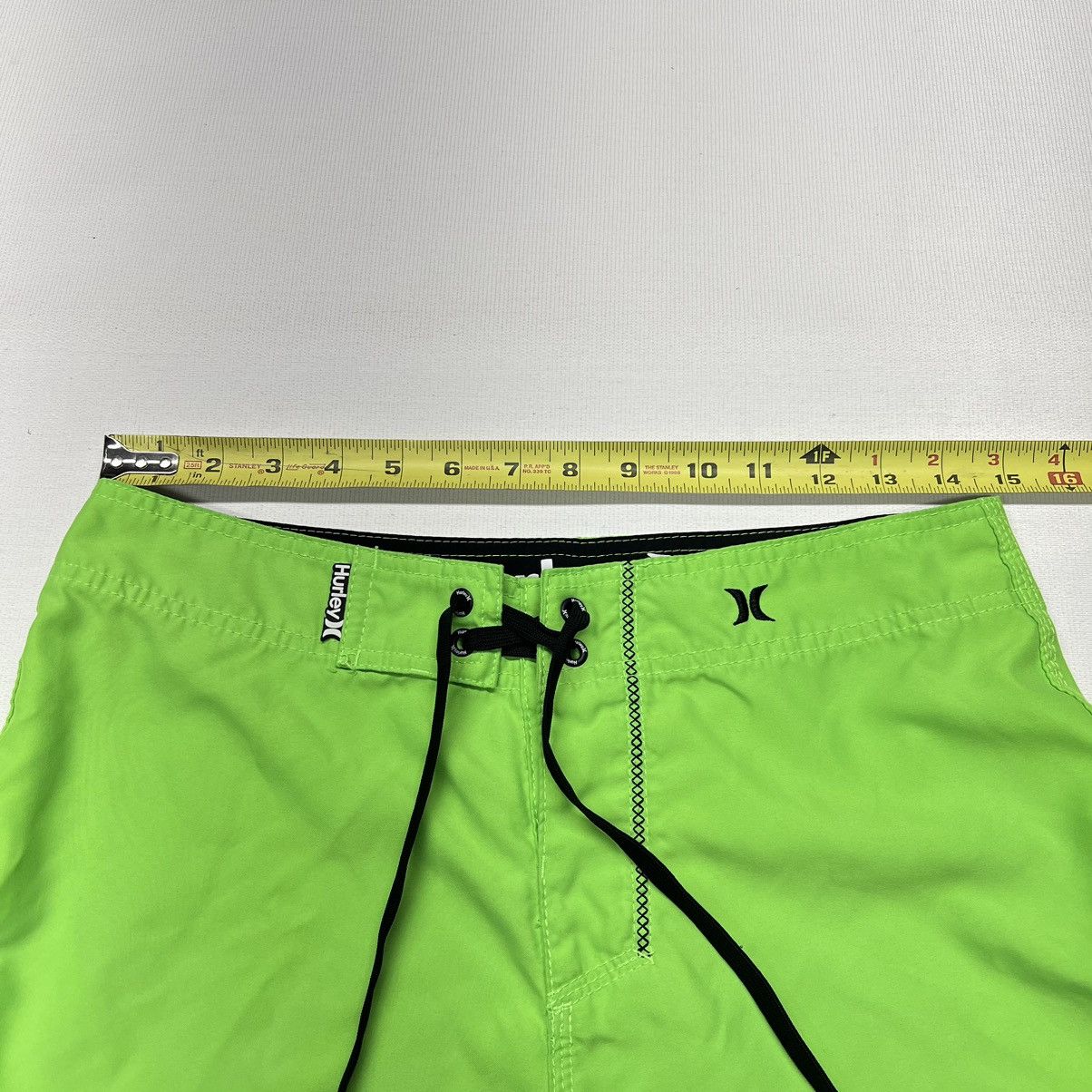 Hurley Hurley Swim Shorts Board Trunks Pocket Beach Pool Logo Size US 28 / EU 44 - 17 Thumbnail