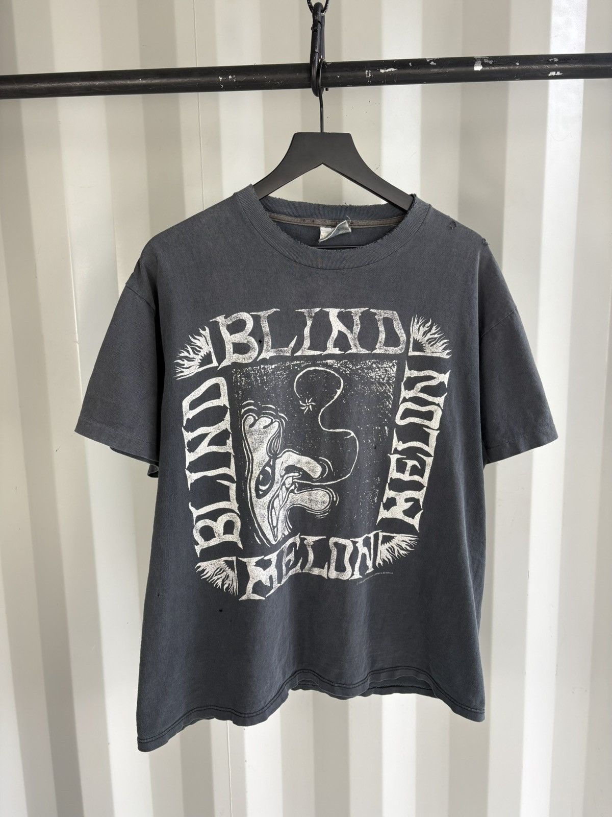 Band Tees Thrashed Blind Melon Faded Distressed Shirt GRUNGE Band Size US XL / EU 56 / 4 - 1 Thumbnail