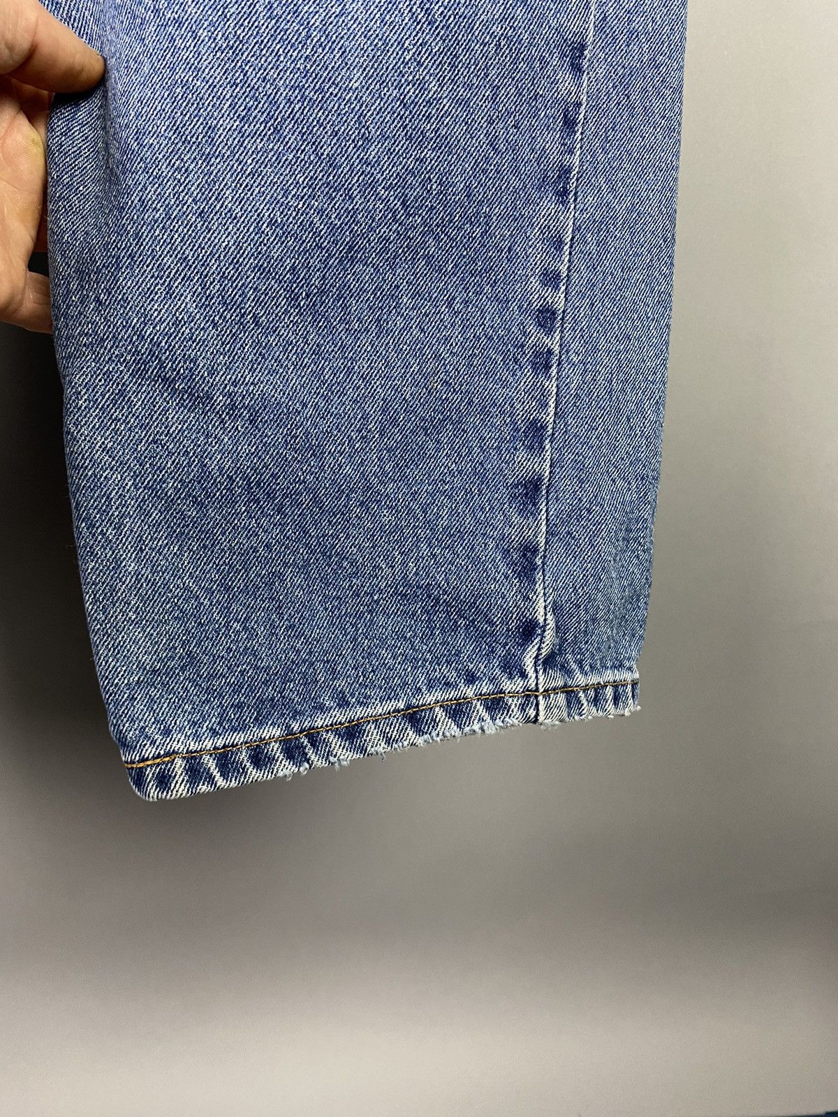 Levi's × Levi's Vintage Clothing × Vintage Vintage Levi’s 550 Relaxed Fit Jeans - W36 L30 Size US 36 / EU 52 - 4 Thumbnail