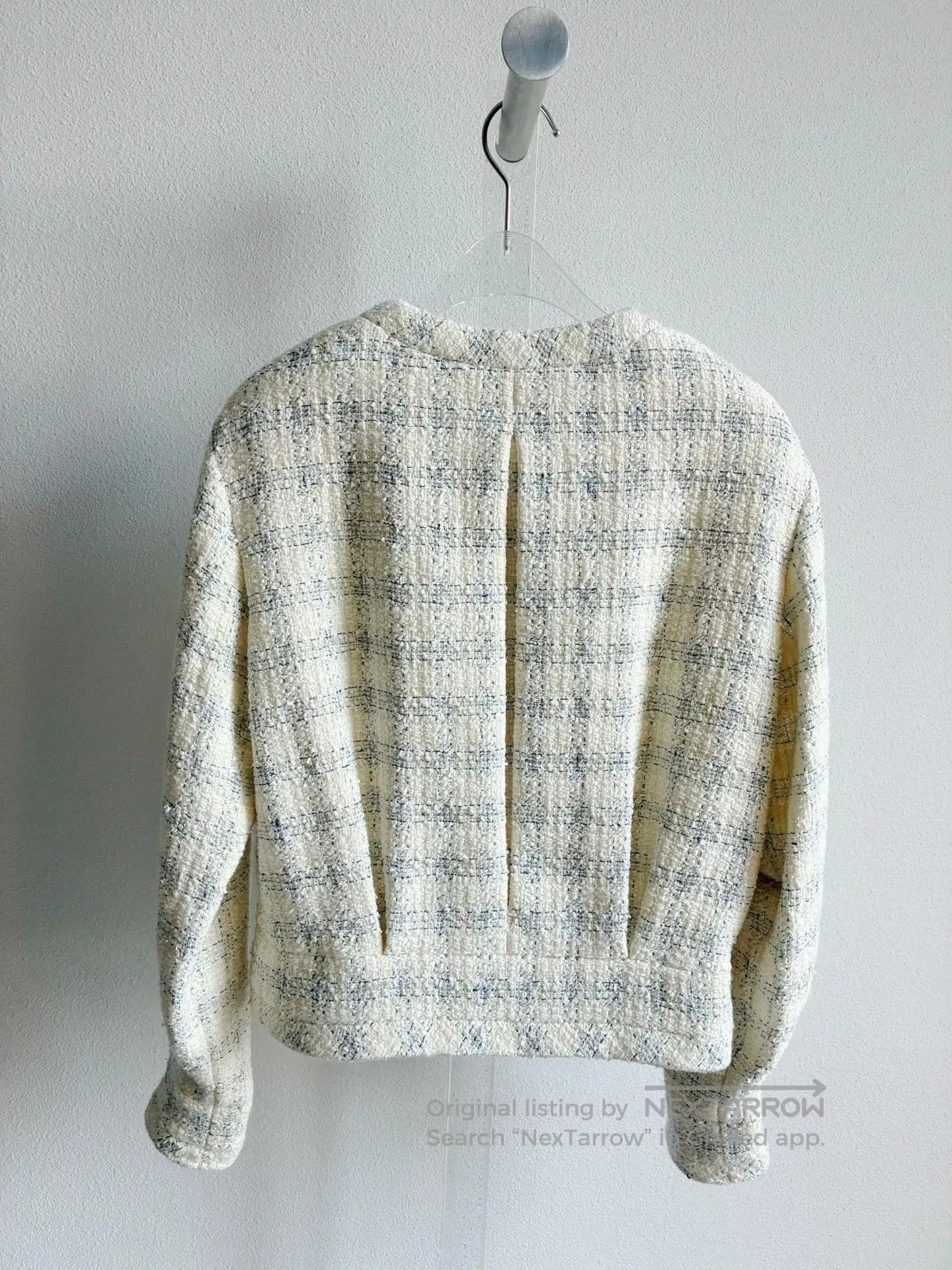 Chanel Chanel 19B White Tweed Coat. Size XXS / US 00 / IT 34 - 3 Thumbnail