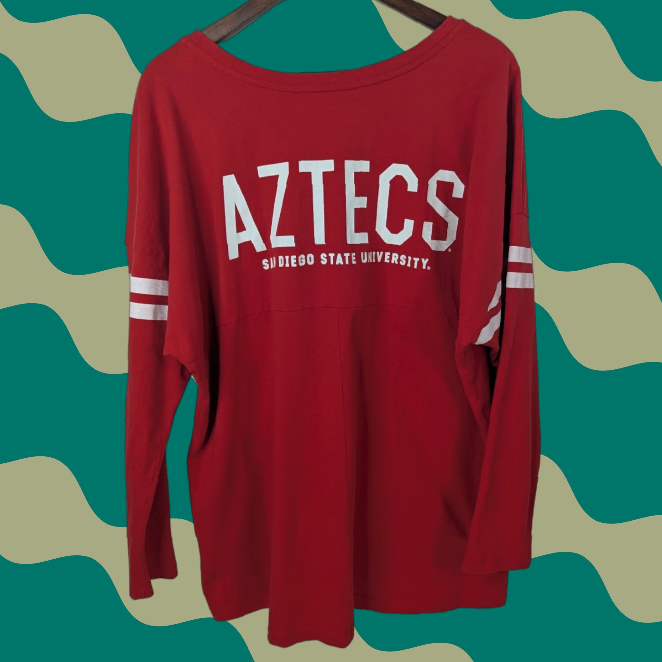 Nike VINTAGE Nike Aztecs San Diego University Women's Tailgate Long Sleeve Red Top 2XL Shirt Womens Size XXL / US 16-18 / IT 52-54 - 1 Thumbnail