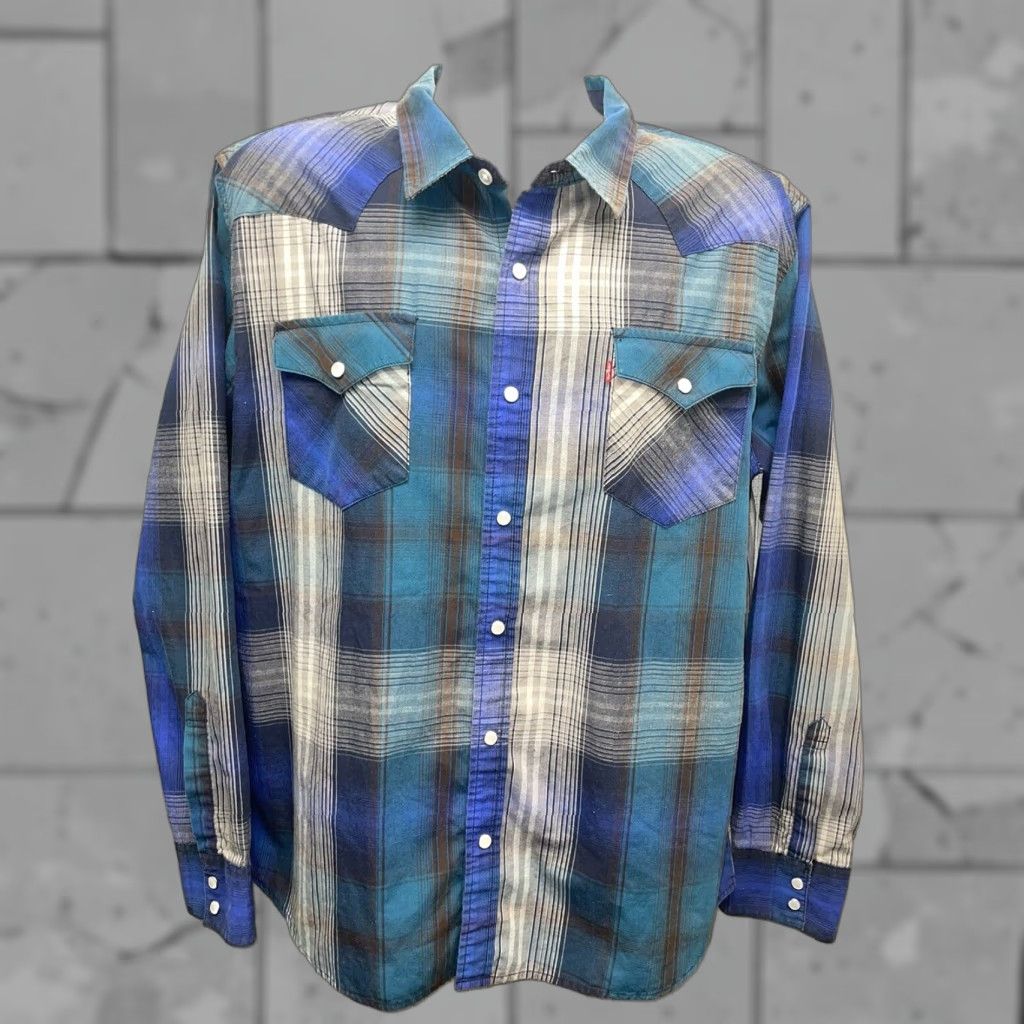 Levi's VINTAGE Levi's Men's Long Sleeve Plaid Button-Down Shirt XL Blue Size US XL / EU 56 / 4 - 1 Thumbnail