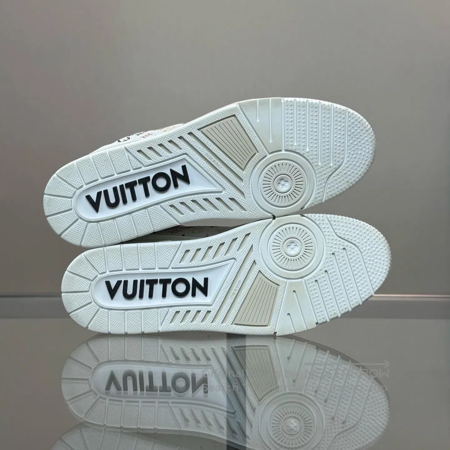 Louis Vuitton Louis Vuitton Trainer White Tri-color Pottery shoes Size US 10 / EU 43 - 7 Thumbnail