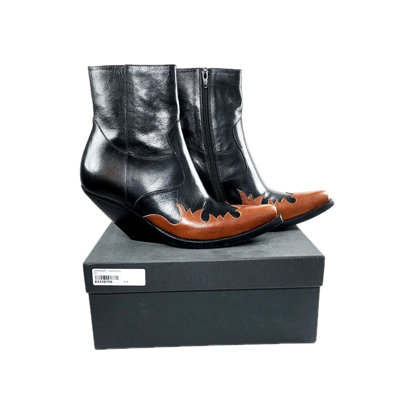 Vetements VETEMENTS Leather Ankle Boots US7. EU37 Size US 7 / IT 37 - 7 Thumbnail