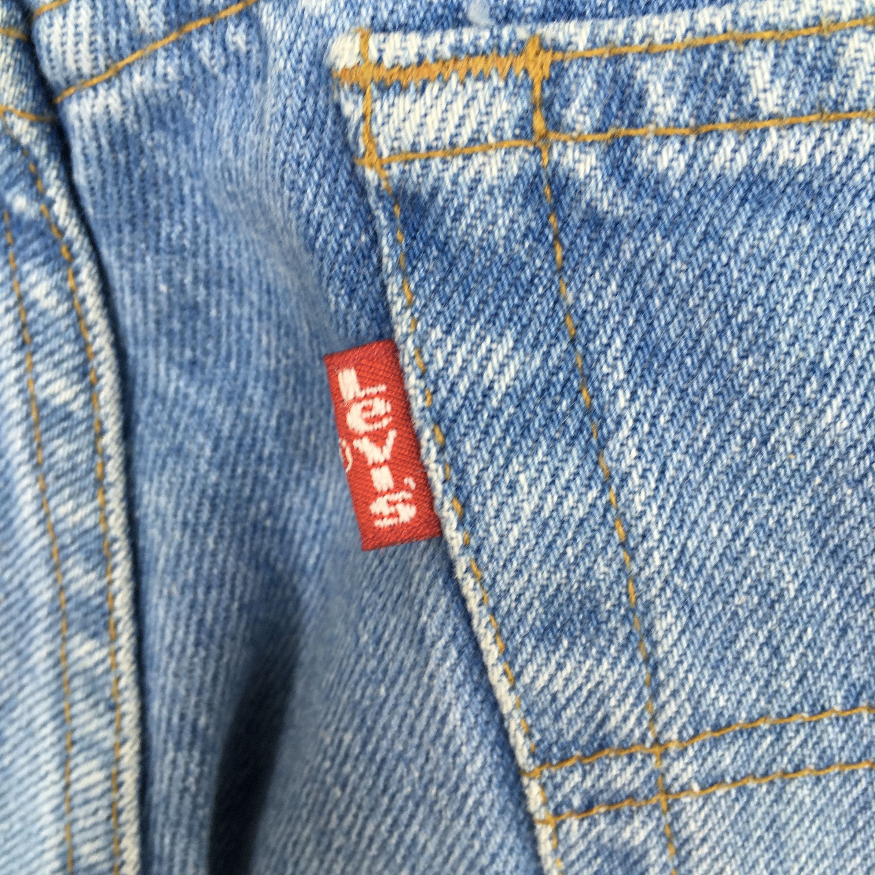 Levi's Size 27x31.5 Vintage 90s Levi's 501 Faded Blue Jeans S299 Size 27" / US 4 / IT 40 - 12 Thumbnail
