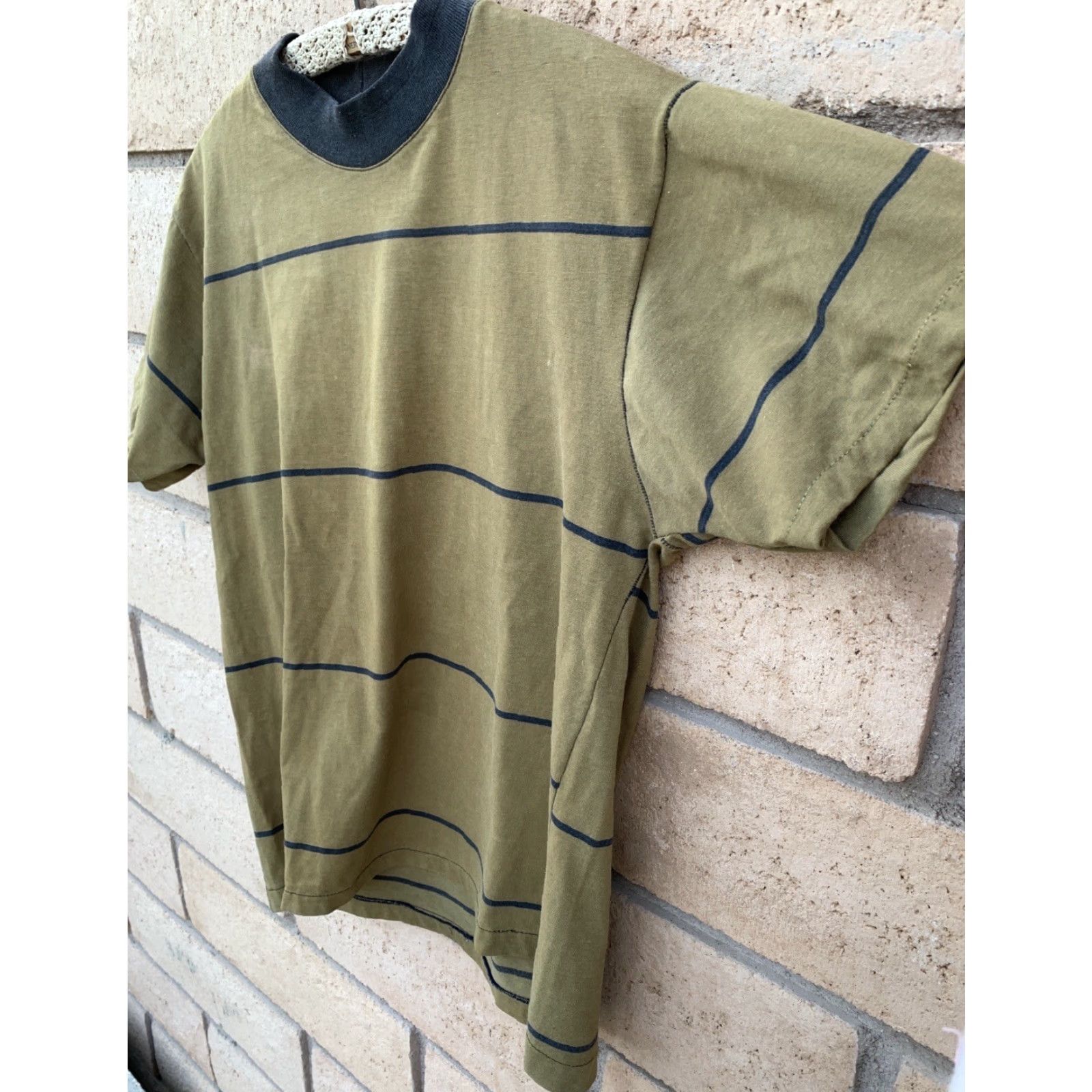 Vintage VINTAGE Striped Tee T Shirt Stripes Fade Single Stitch Size M Green Men T-Shirt Short Sleeve Vintage Yes Mens Size US M / EU 48-50 / 2 - 5 Thumbnail