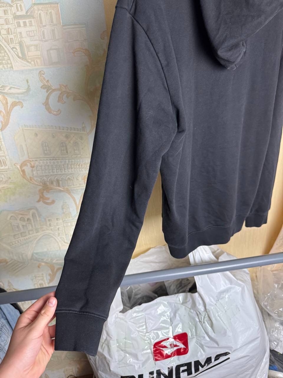 MCQ MCQ HOODIE Size US S / EU 44-46 / 1 - 7 Thumbnail