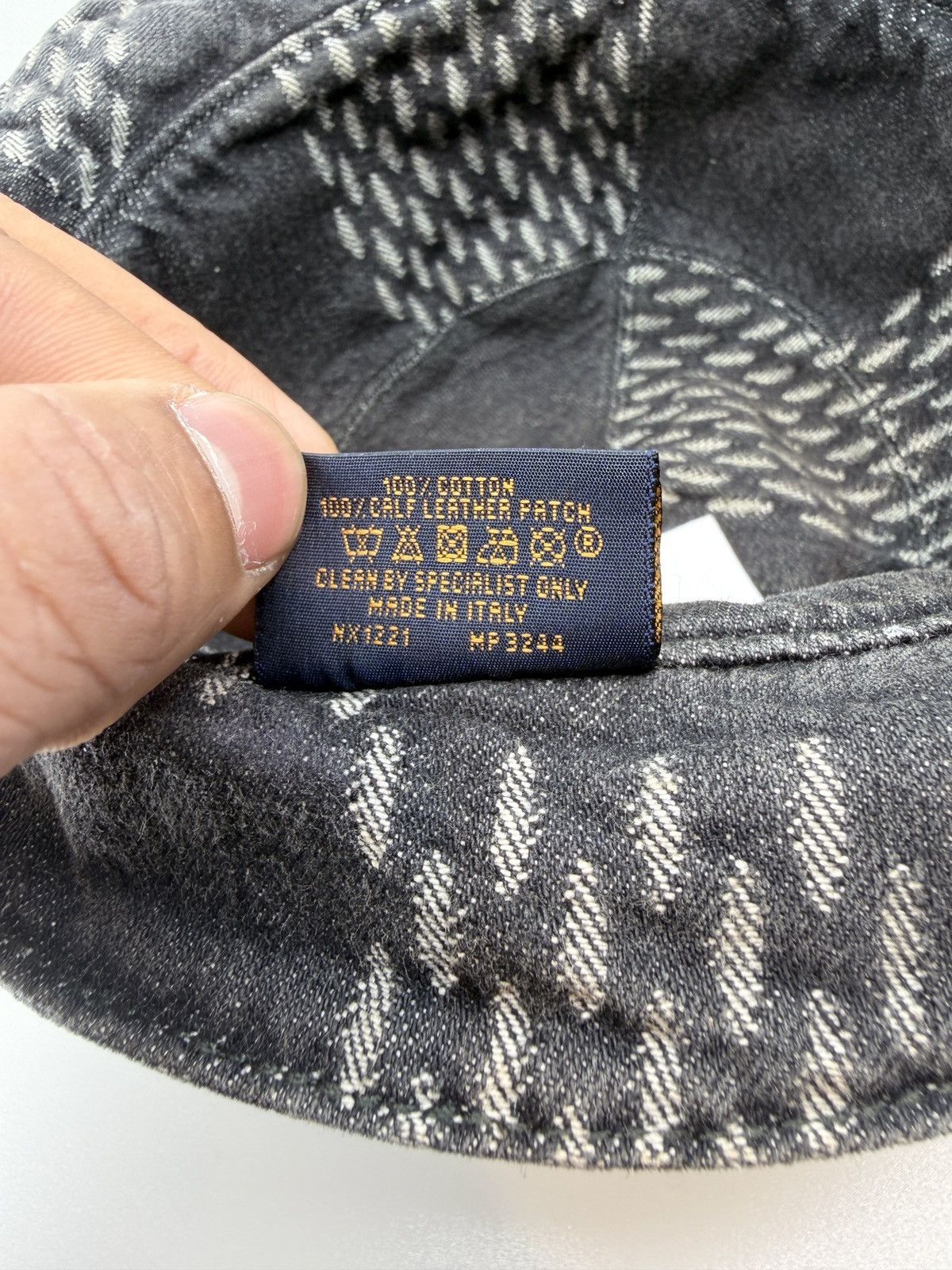 Louis Vuitton Louis Vuitton Nigo Monogram Denim Bucket Hat Size ONE SIZE - 5 Thumbnail
