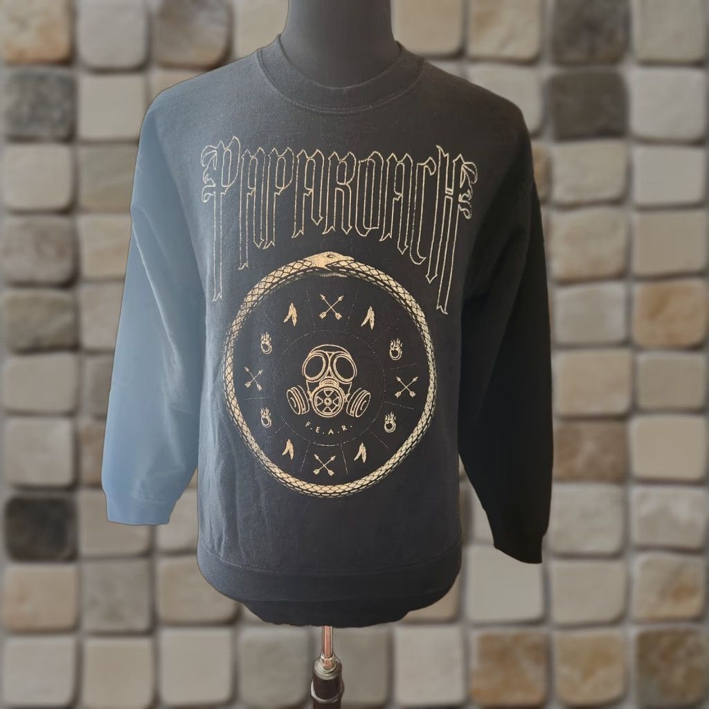 Vintage Papa Roach Fear Album Black Crew Neck Sweatshirt Size Medium Mens Regular Pullover Graphic Print 90s Music Theme Certificate: None Size US M / EU 48-50 / 2 - 1 Thumbnail