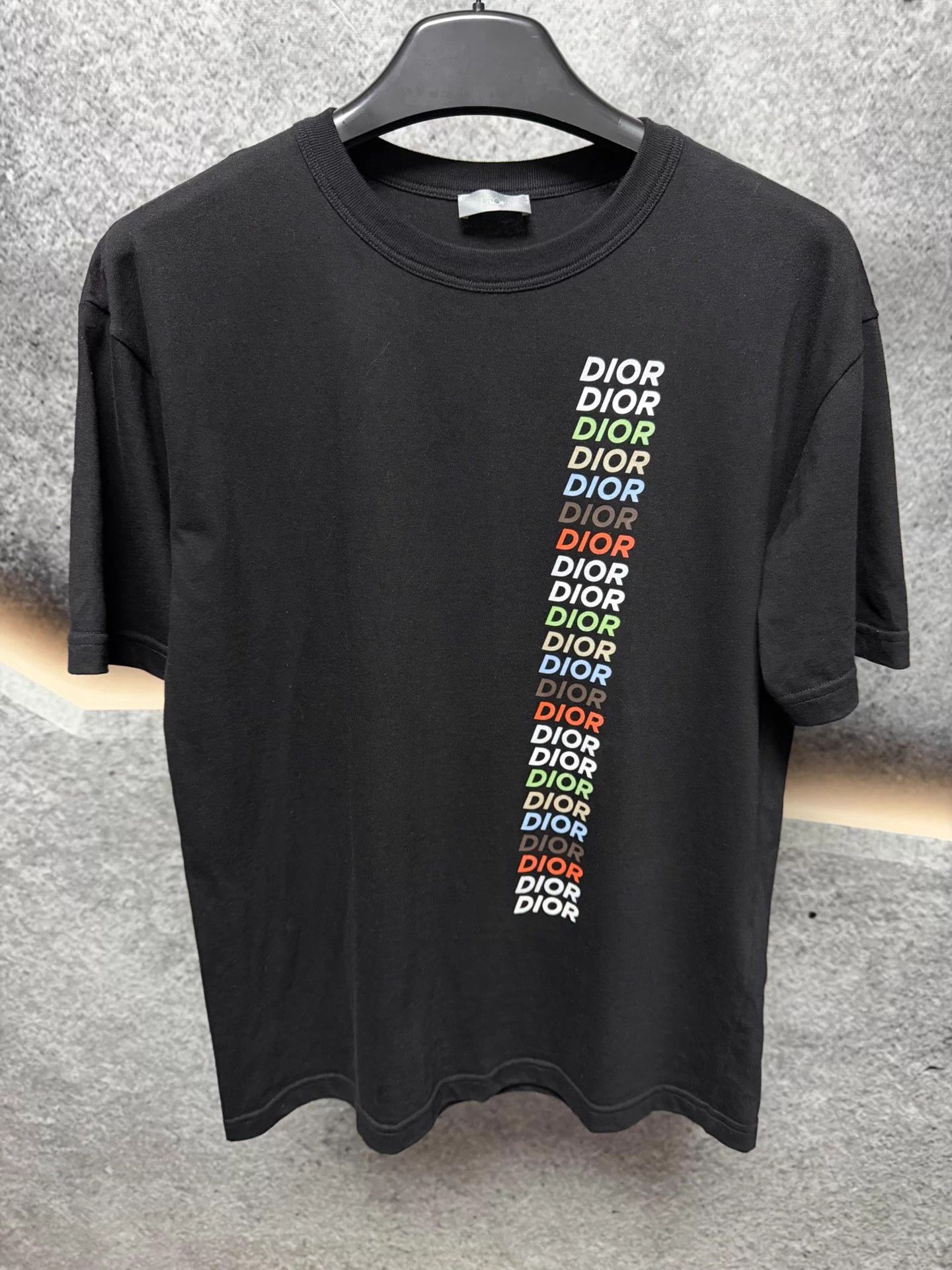 Dior Dior XS black short-sleeve T-shirt DIOR color logo Size US XS / EU 42 / 0 - 1 Thumbnail