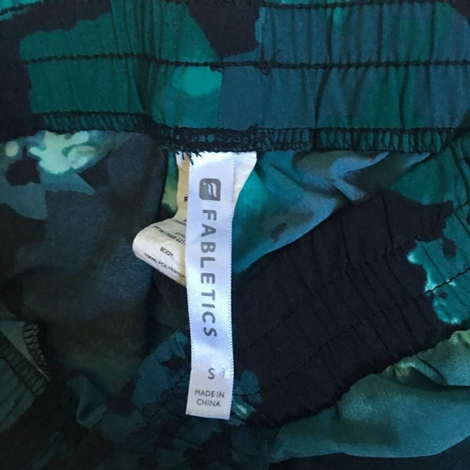 Fabletics Fabletics Green and Black Abstract Wide-Leg Pants | Size S Size 27" / US 4 / IT 40 - 3 Thumbnail