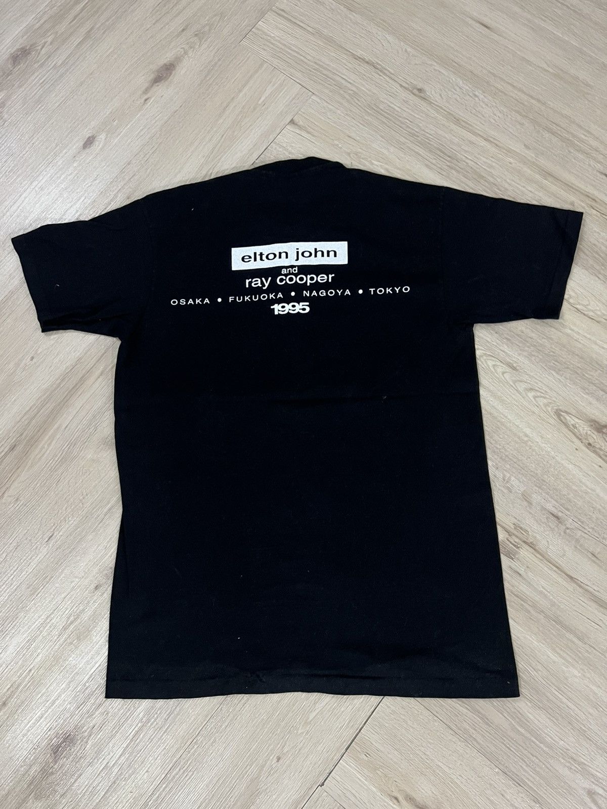 Band Tees × Vintage Vintage Elton John 1995 Tour Shirt Size US L / EU 52-54 / 3 - 2 Thumbnail